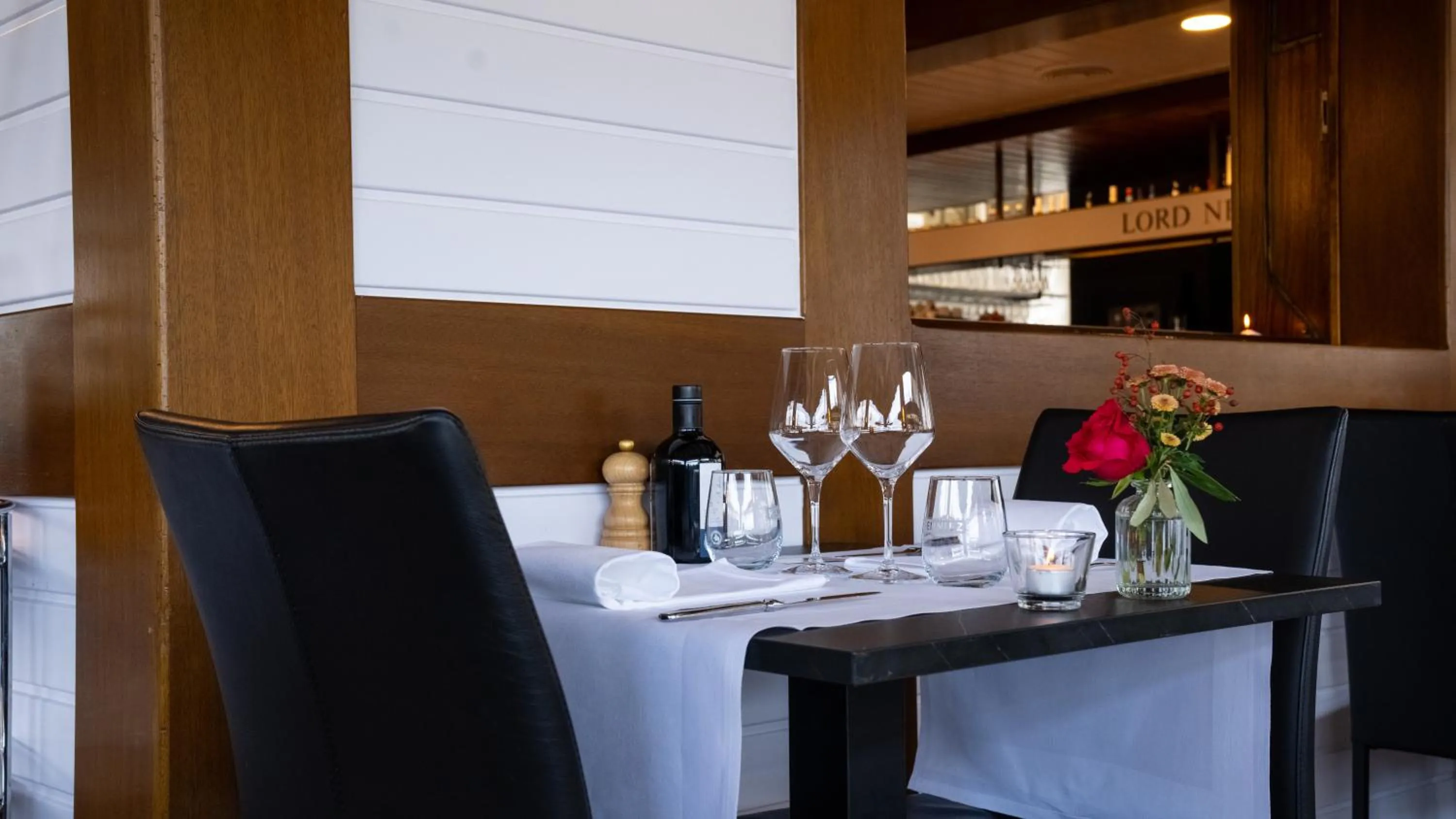 Restaurant/places to eat in Hotel Schiff am See