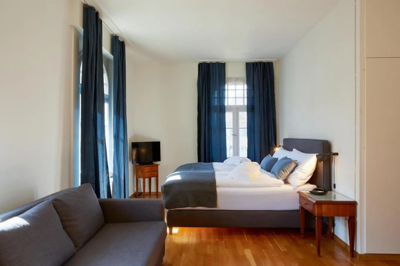 Bed in Hotel Schiff am See