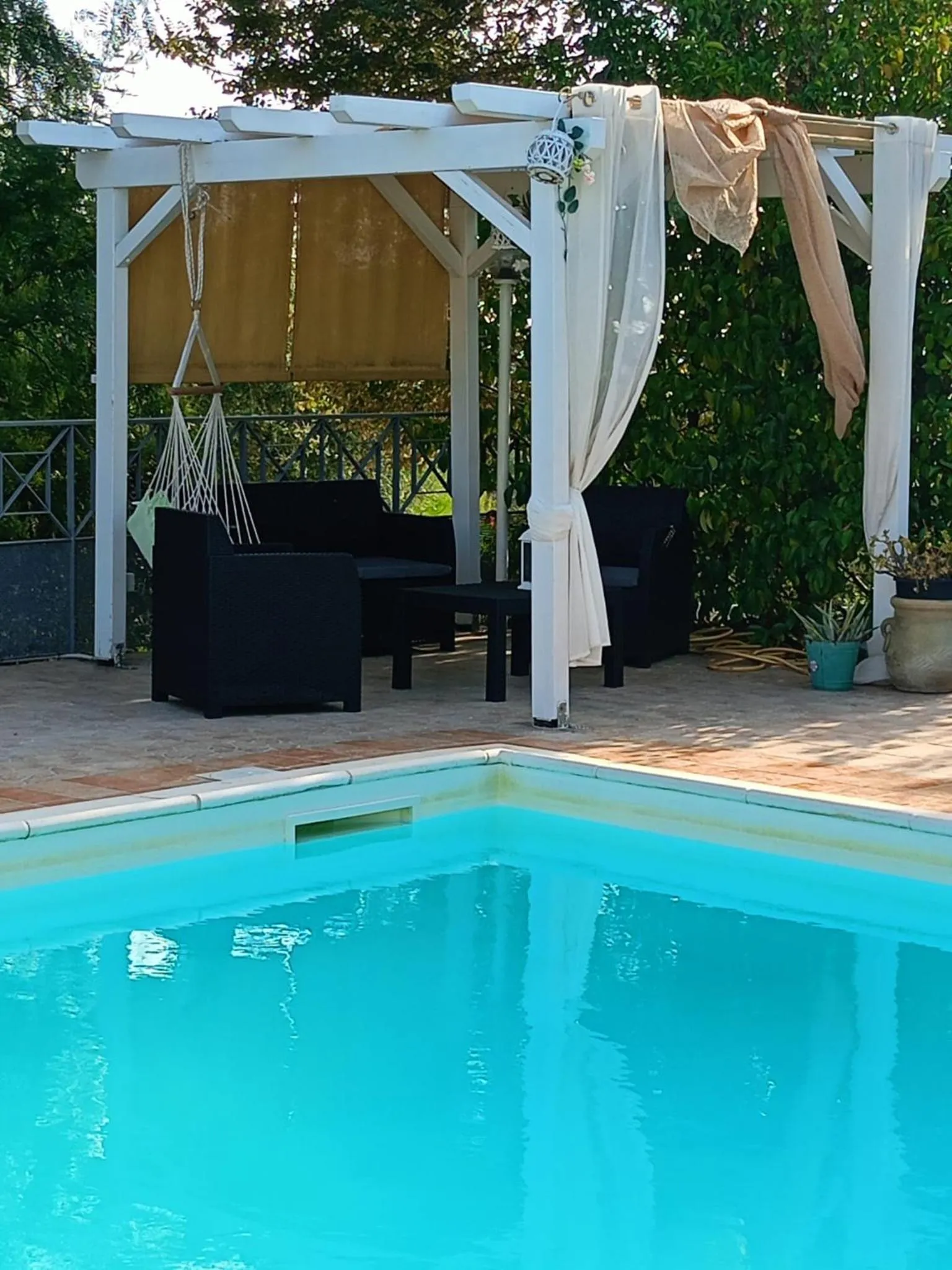 Swimming pool in L'Isola Felice e Trulli Sotto Le Stelle