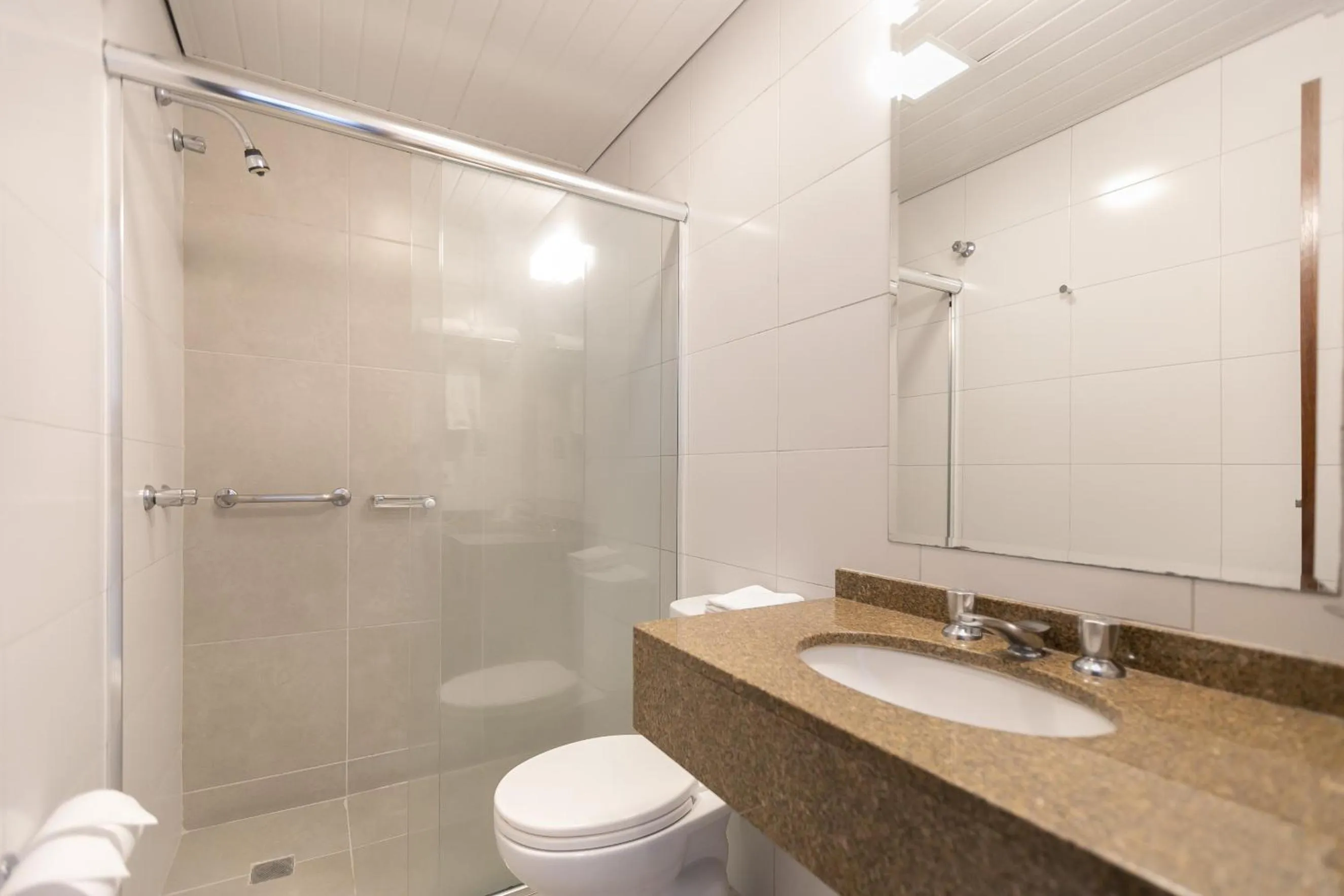 Toilet in Saint Emilion by Atlantica