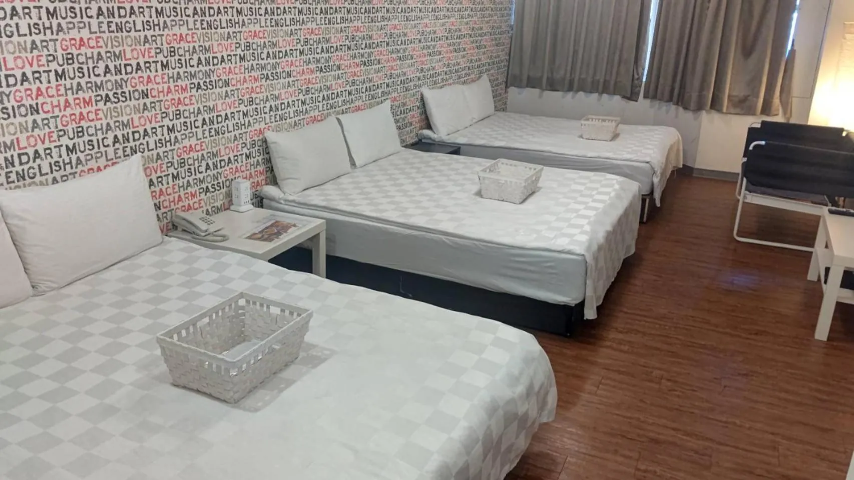 Bed in Sleep Taipei Hotel - Nanya