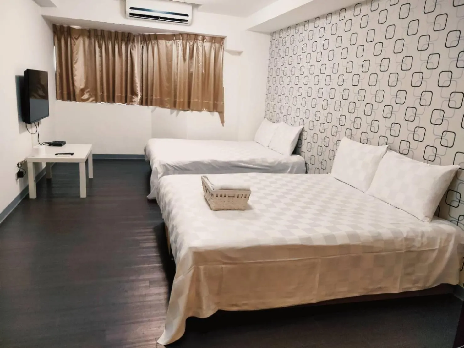 Bed in Sleep Taipei Hotel - Nanya