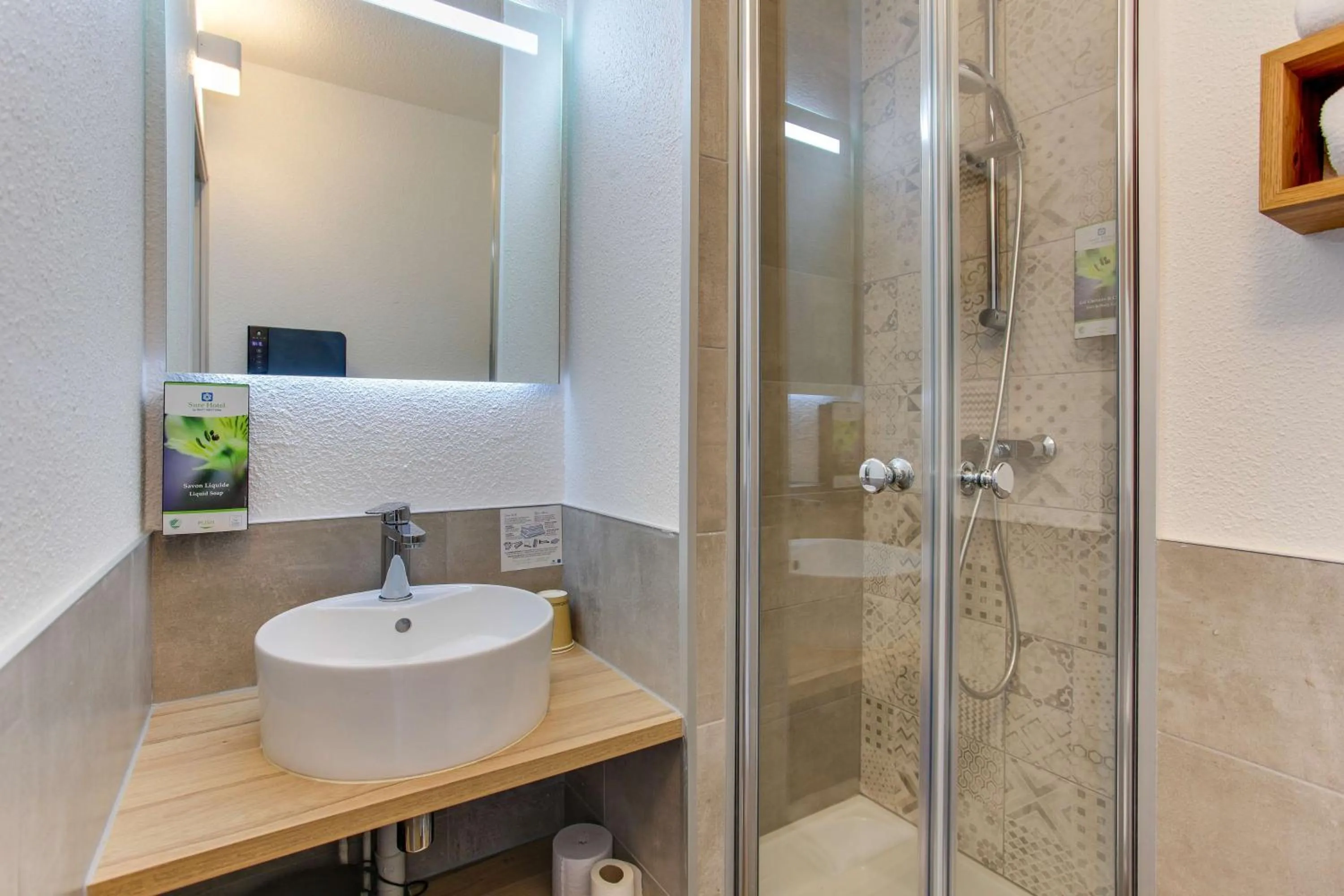 Bathroom in Sure Hotel by Best Western Sarlat-la-Canéda
