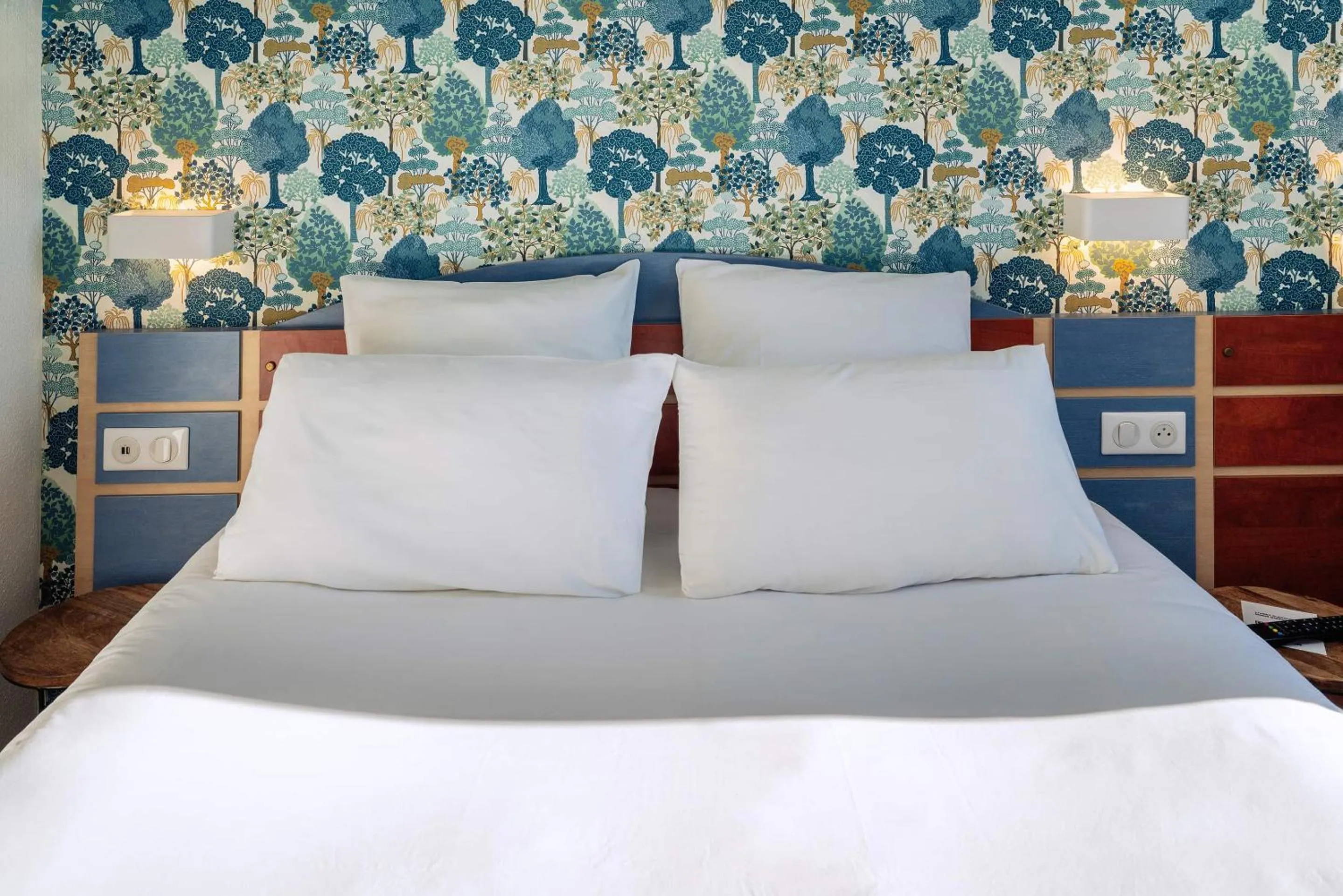 Bed in Sure Hotel by Best Western Sarlat-la-Canéda