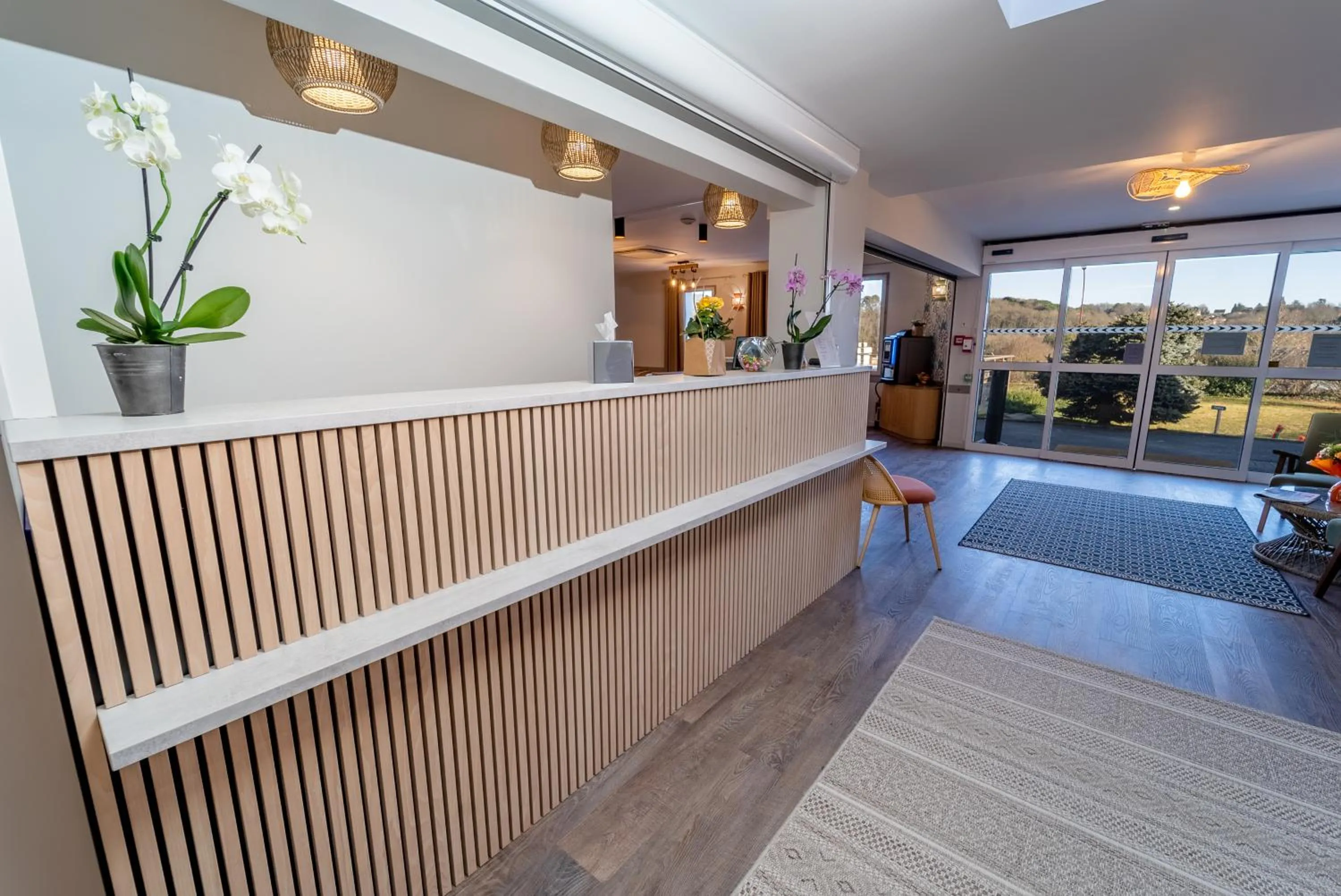 Lobby or reception in Sure Hotel by Best Western Sarlat-la-Canéda