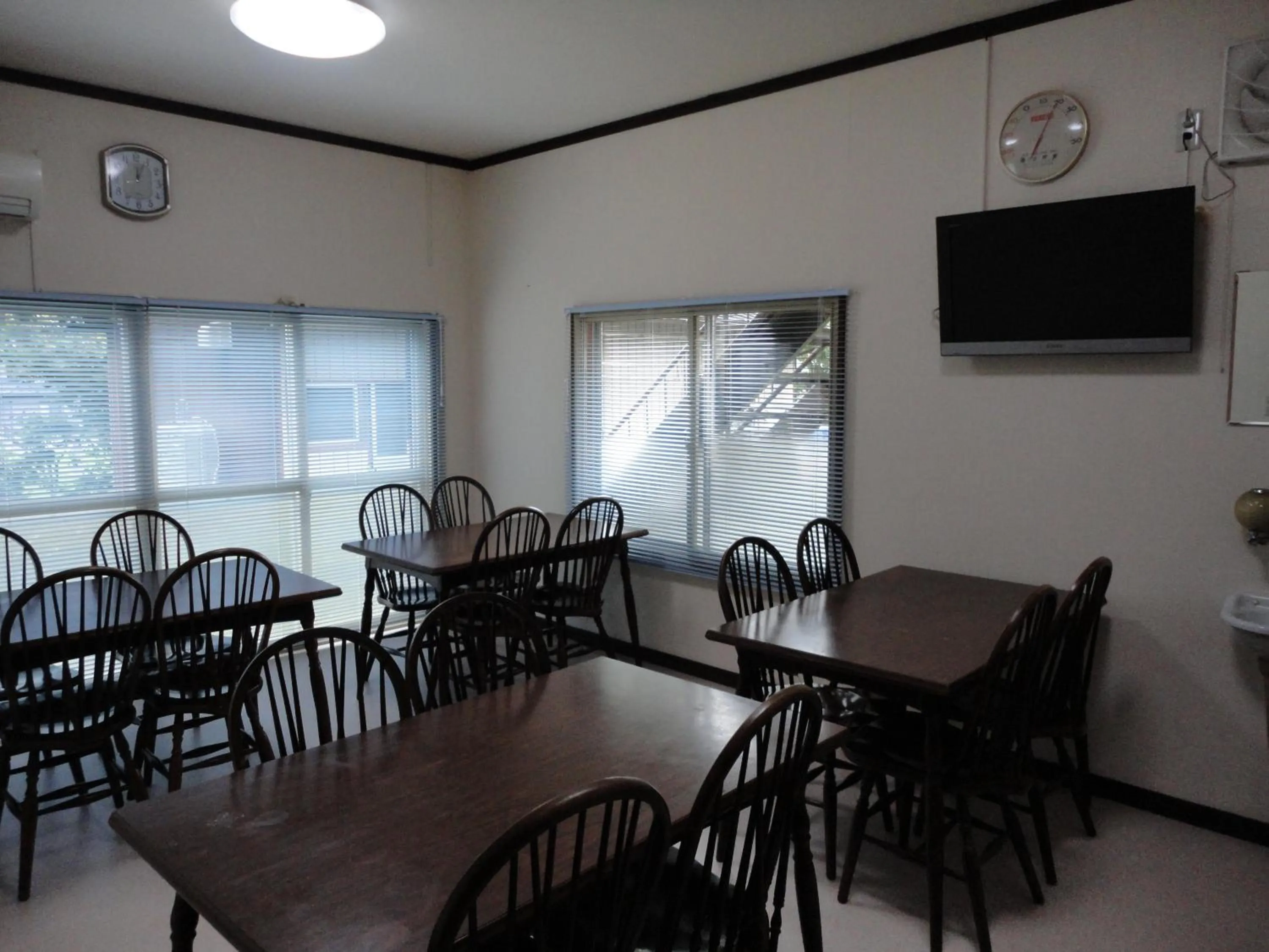 Restaurant/places to eat in Iris Yu