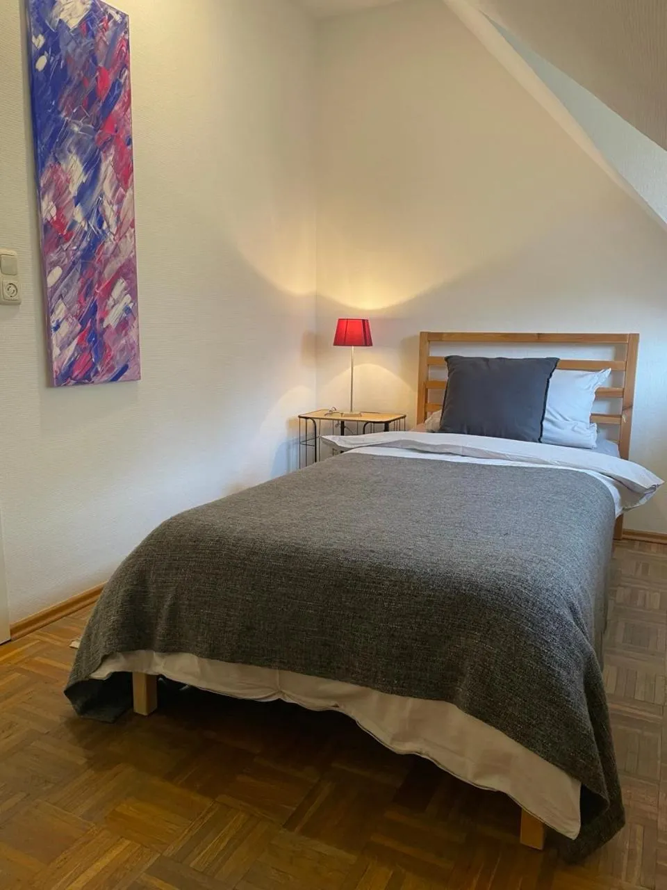 Bed in Hinners-Hoff Apartments