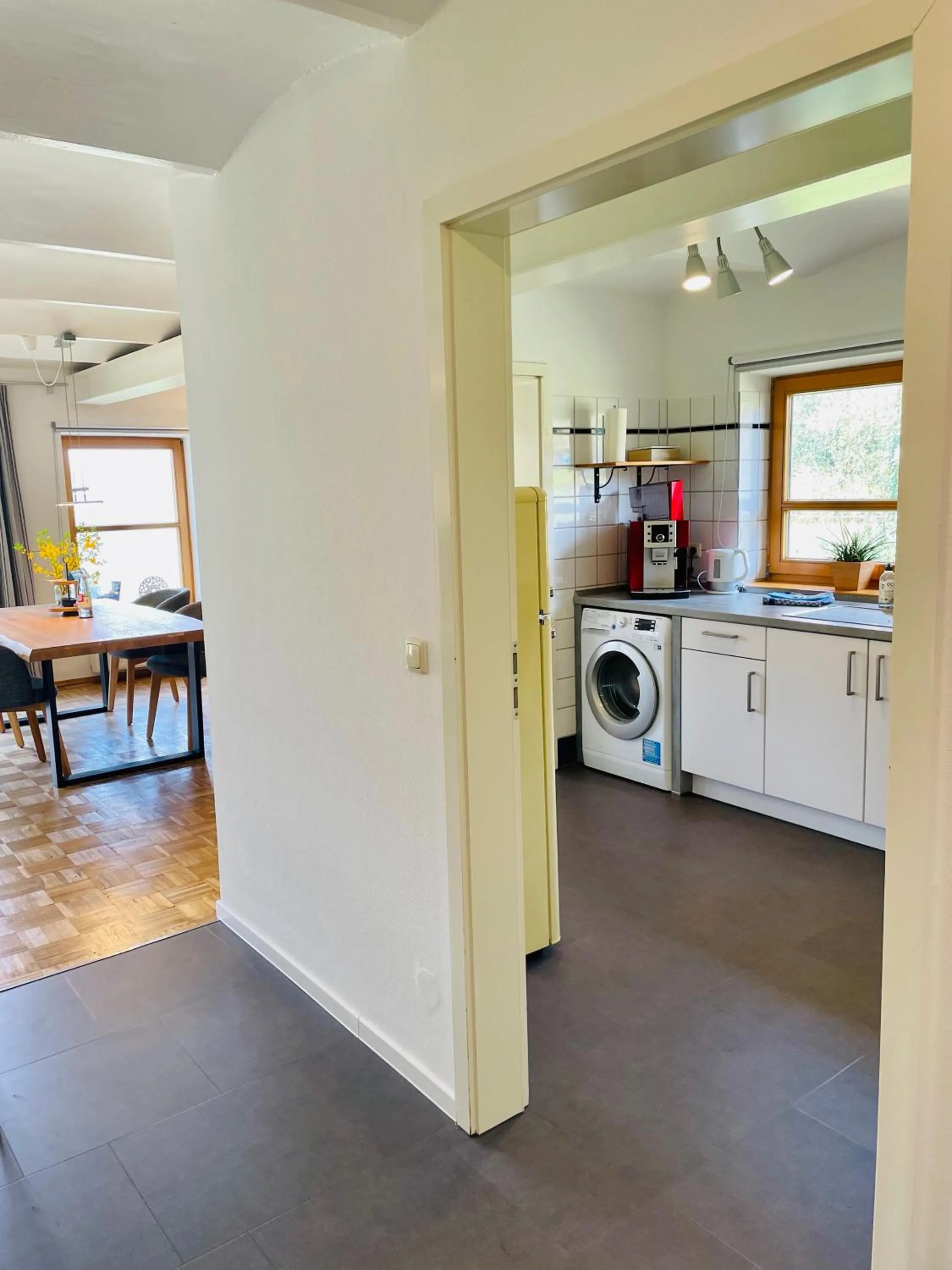 Kitchen or kitchenette in Hinners-Hoff Apartments