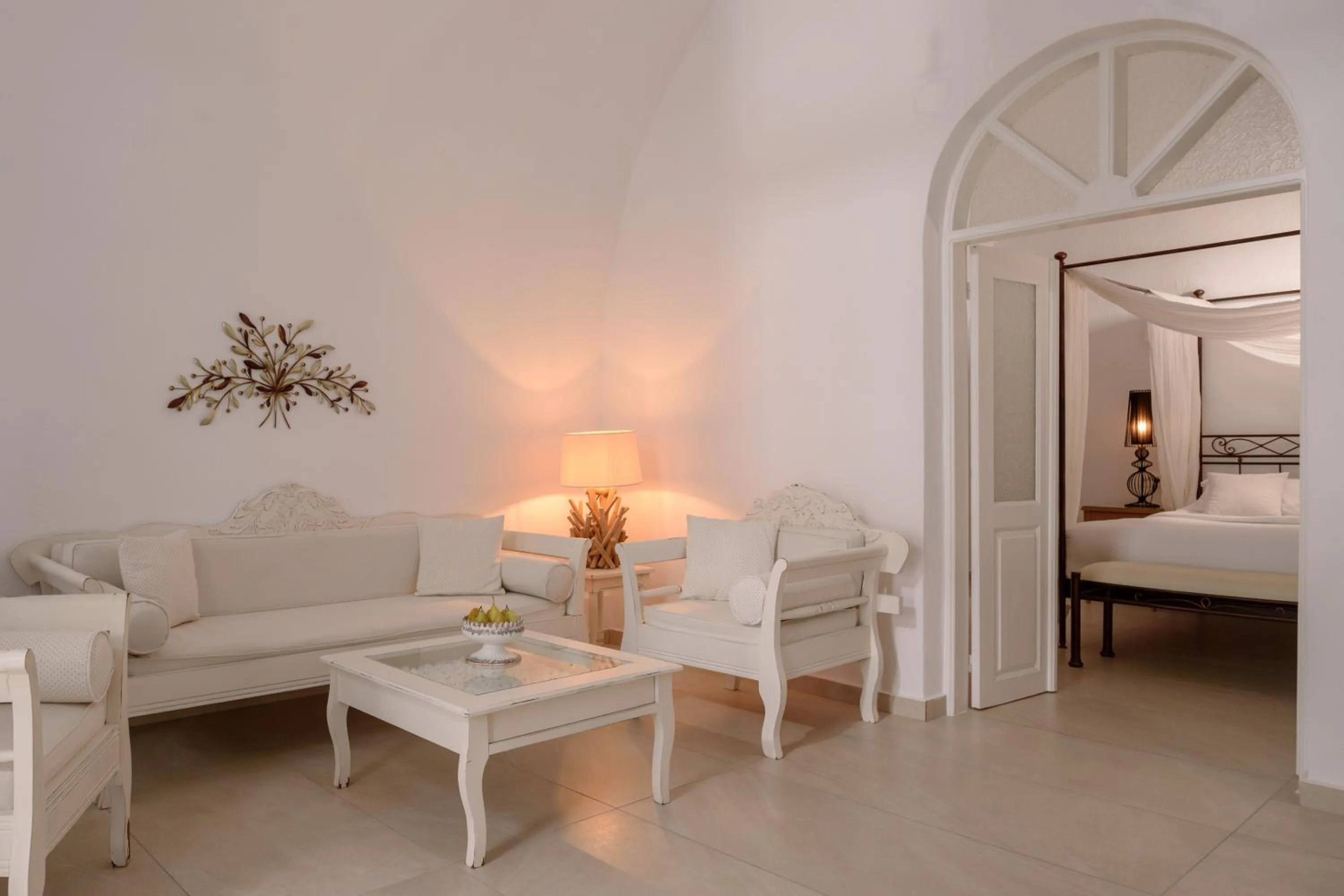 Day, Bed in Kamares Apartments