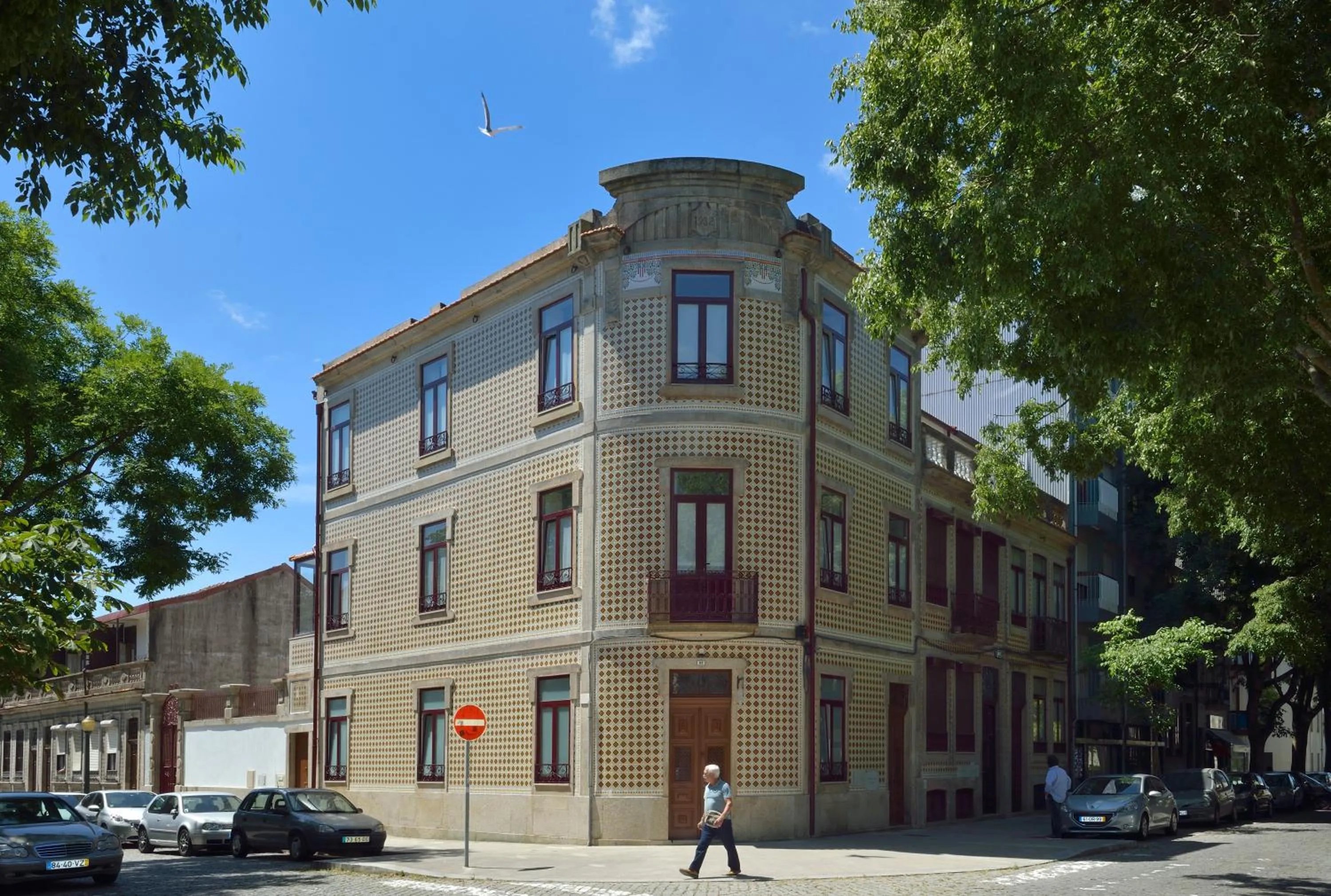 Facade/entrance in Dukes Corner Guest House