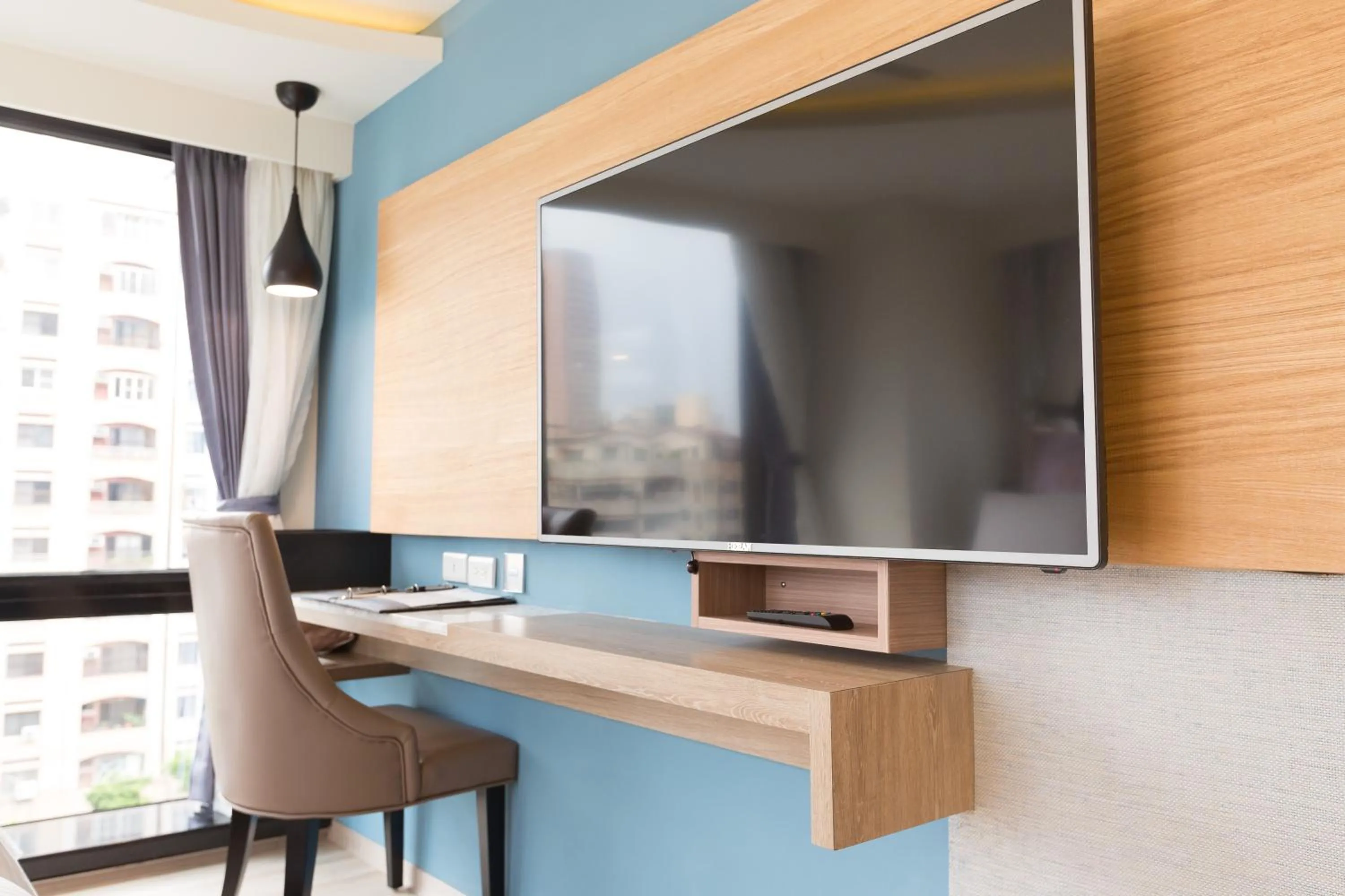 TV and multimedia in Sun Hotel Kaohsiung