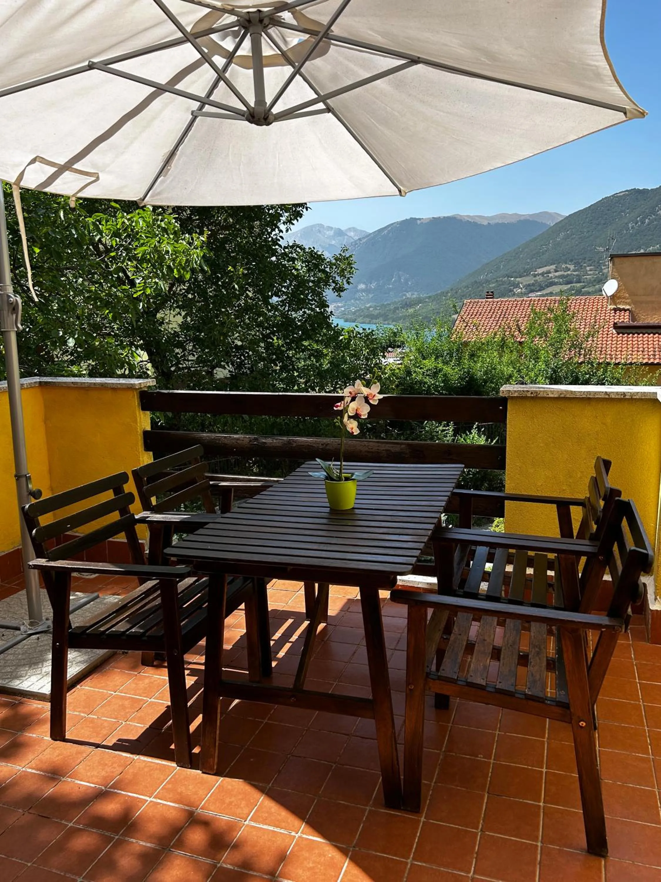 Apartment with Terrace in 4Flats in Orto di Venanzio