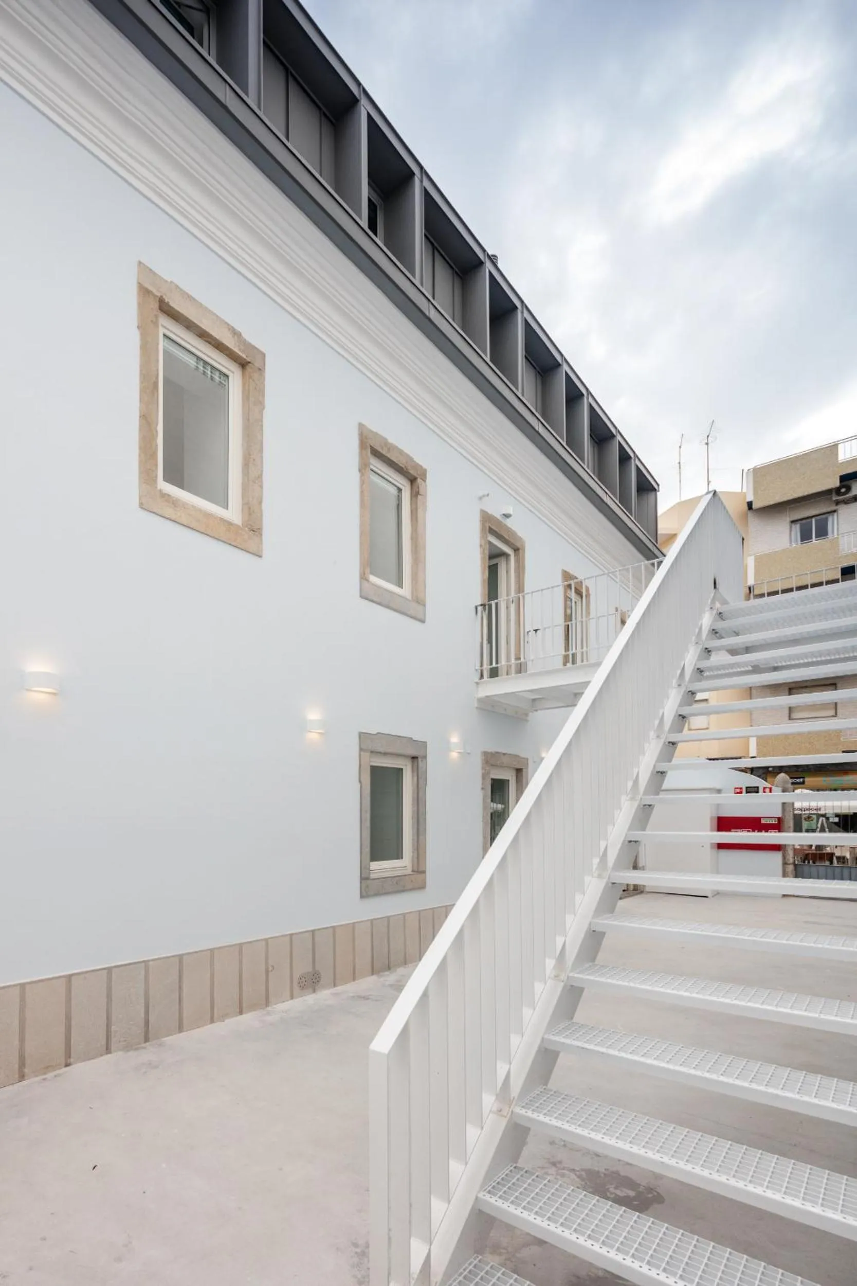 Patio in Hostel Conii & Suites Algarve