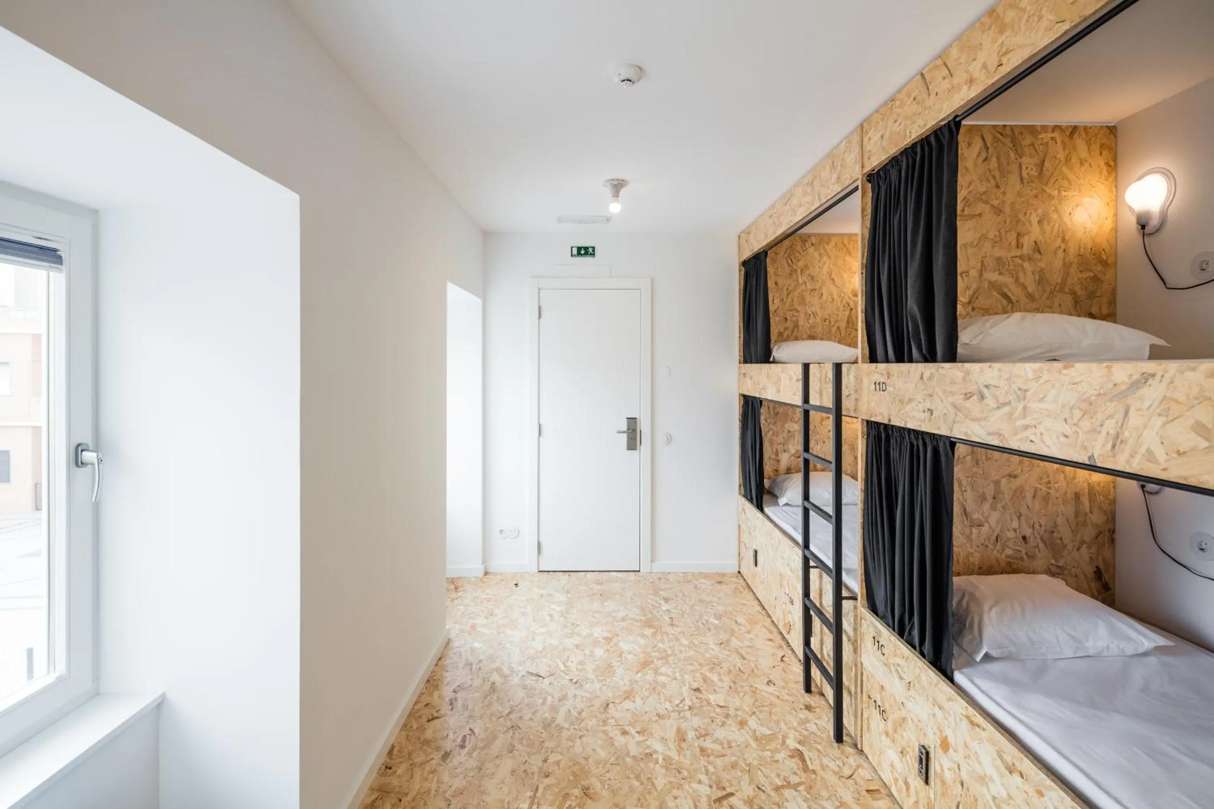 bunk bed, Bed in Hostel Conii & Suites Algarve