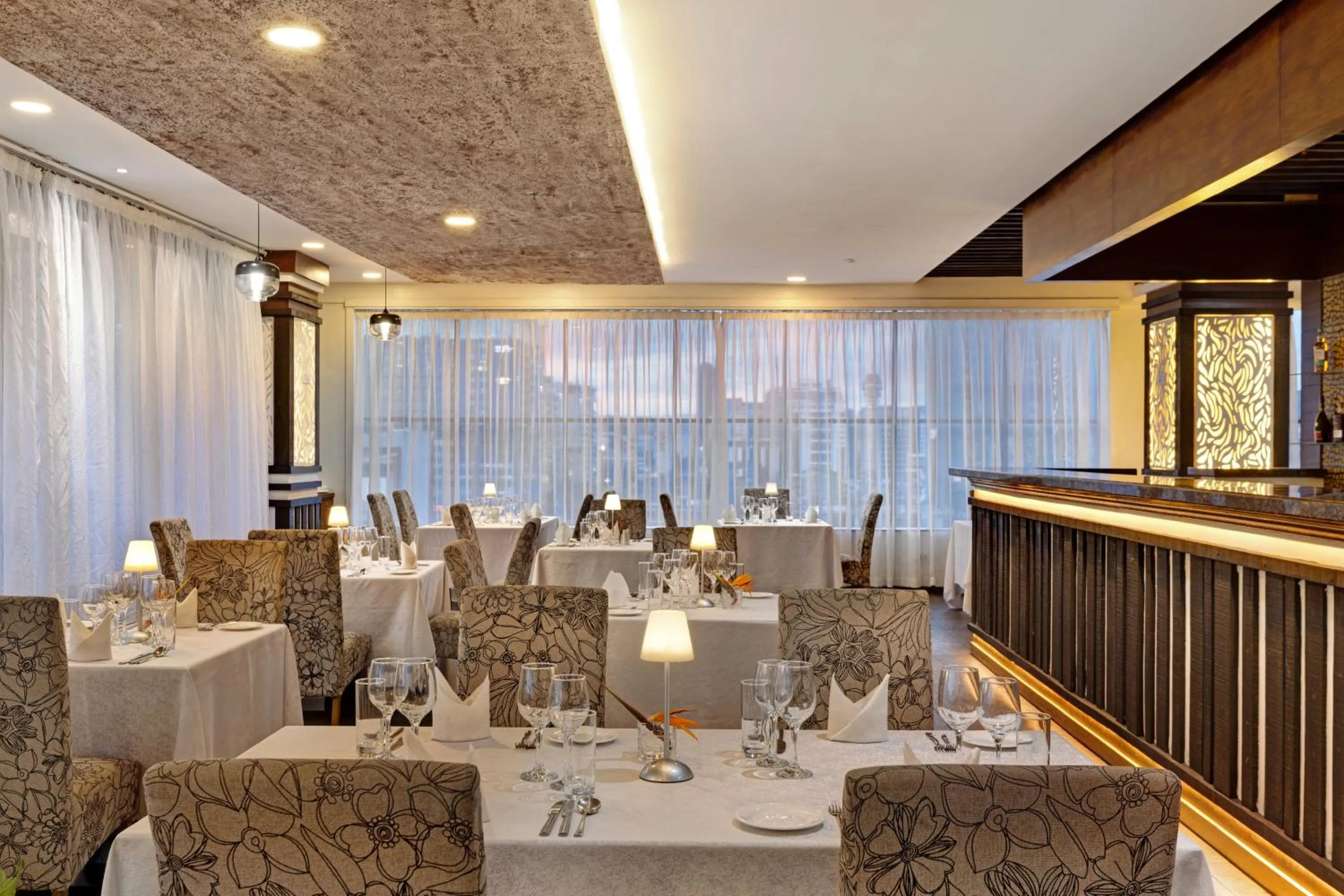 Restaurant/places to eat in Golden Tulip Westlands Nairobi