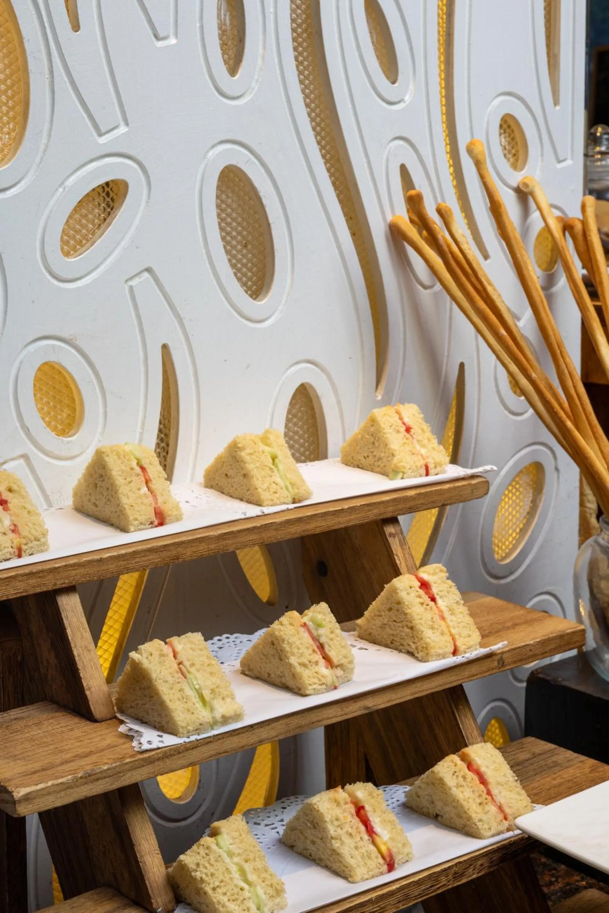 Restaurant/places to eat in Golden Tulip Westlands Nairobi