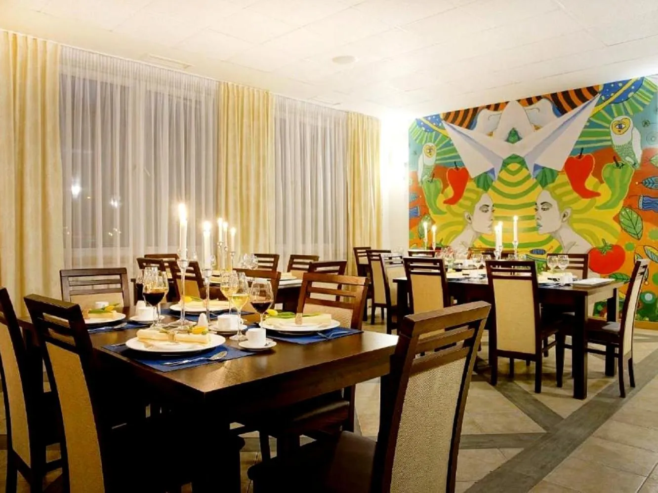 Restaurant/places to eat in 4 Żywioły Falenty Ośrodek Konferencyjno-Szkoleniowy