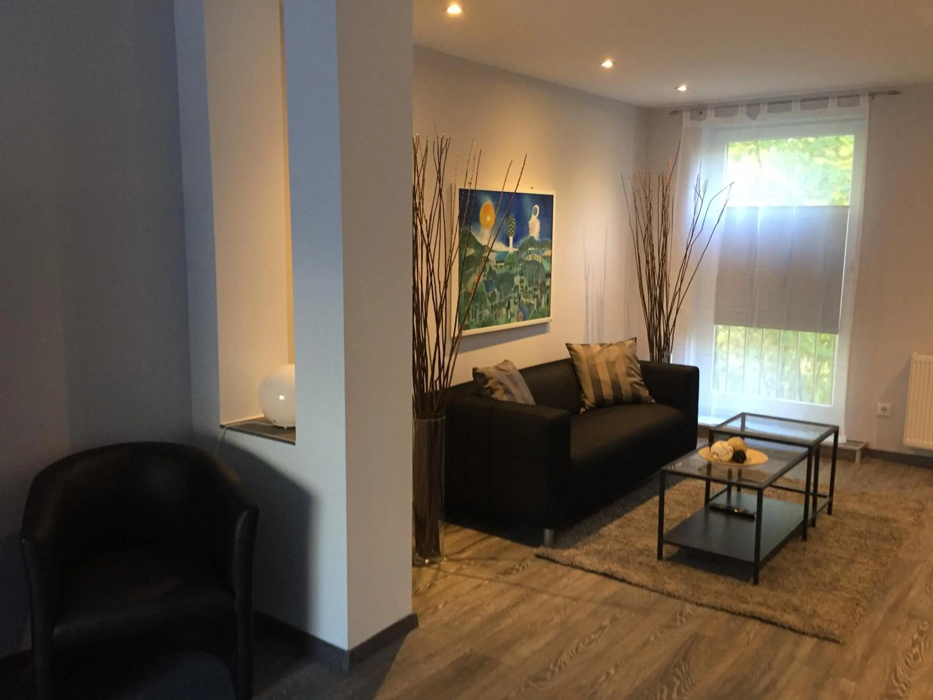 Photo of the whole room in Engels Hof