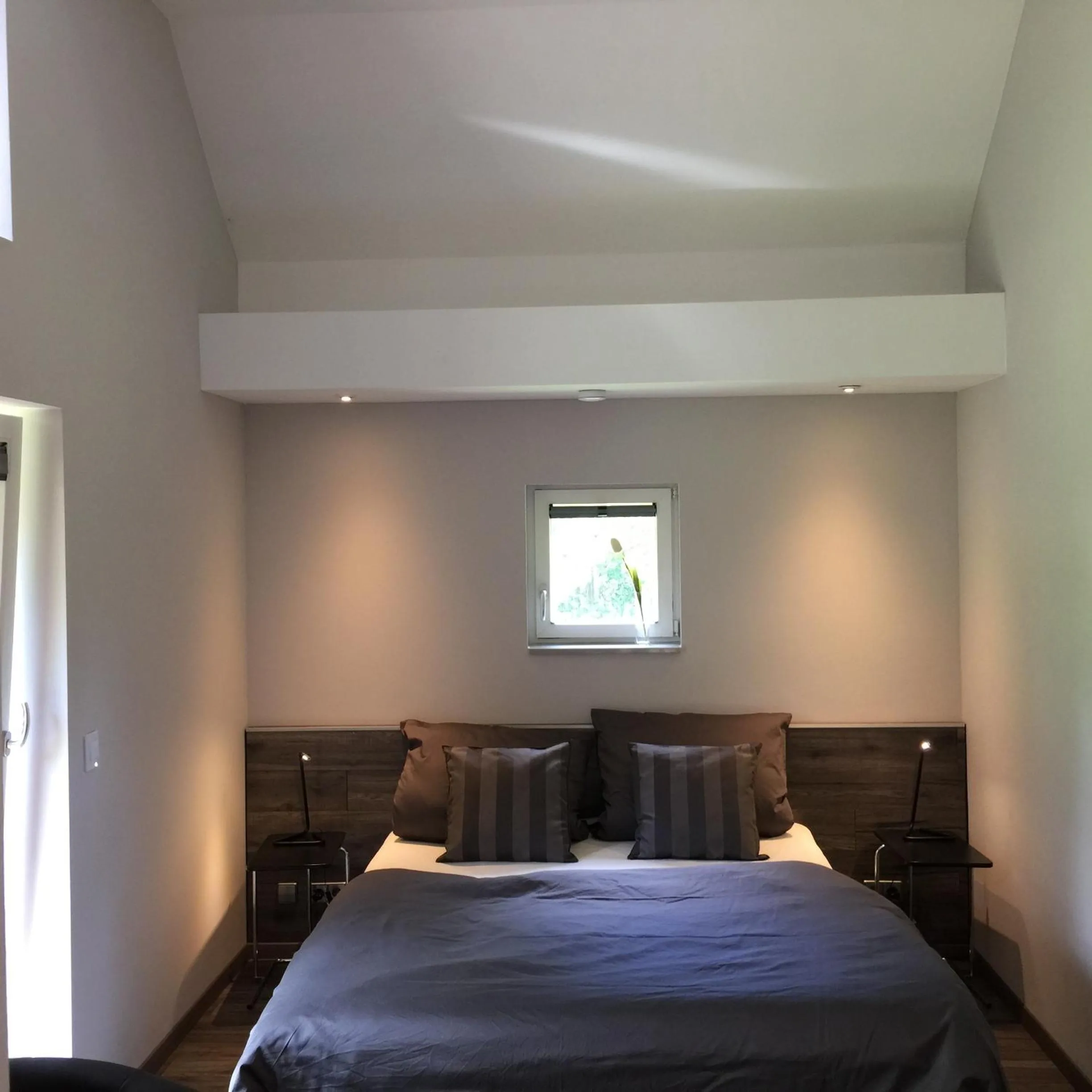 Bedroom, Bed in Engels Hof