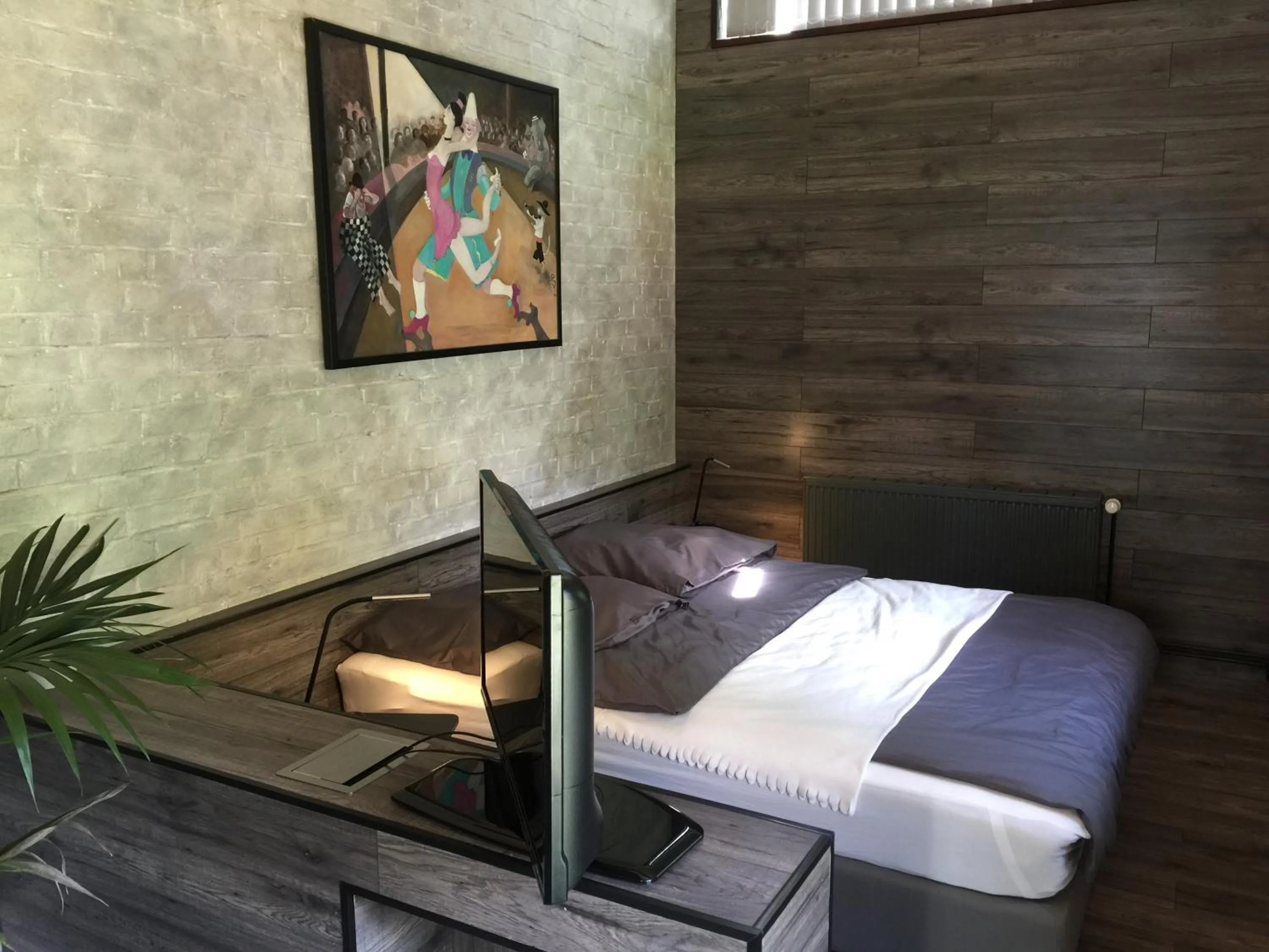 Bedroom, Bed in Engels Hof