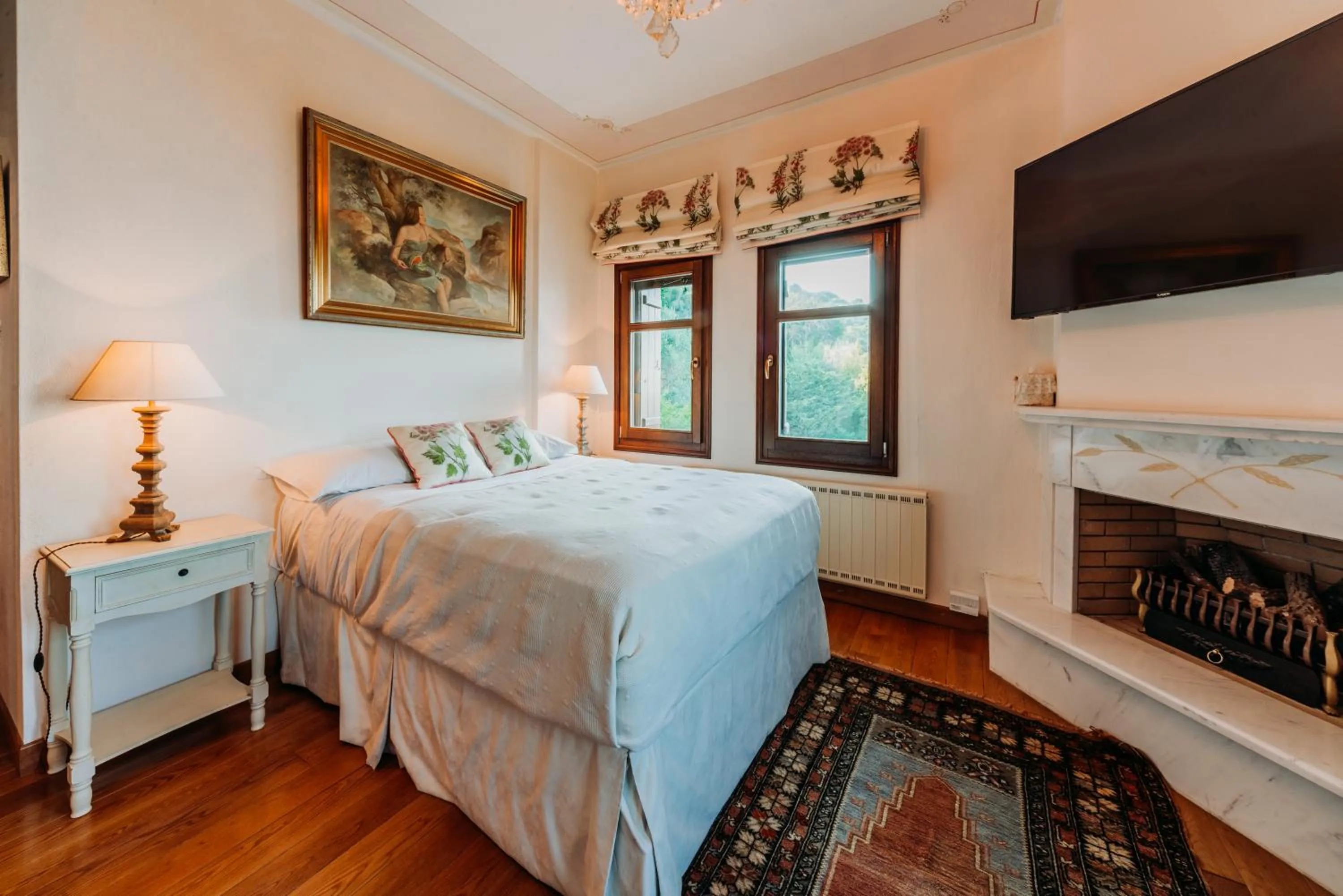 Bed in Elysian Luxury Villa Pelion