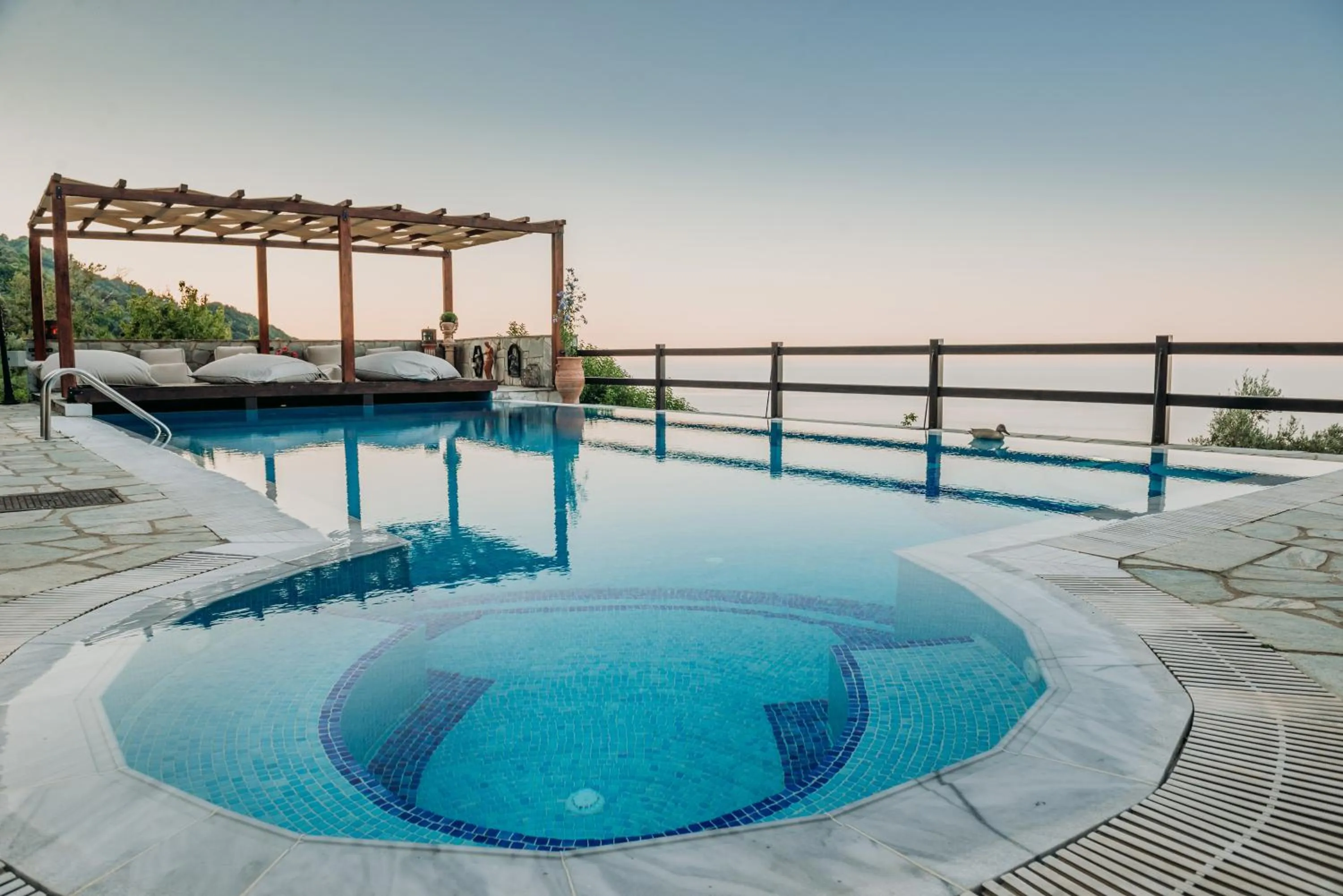 Swimming pool in Elysian Luxury Villa Pelion