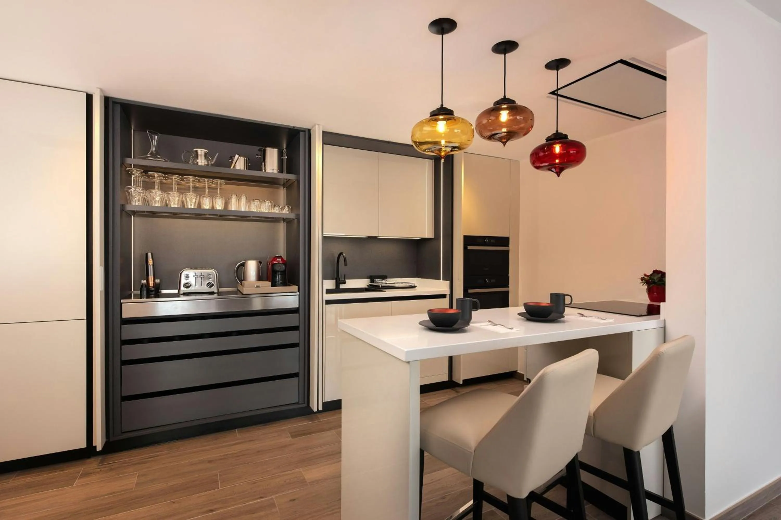 Kitchen or kitchenette in The Westin Dragonara Resort, Malta