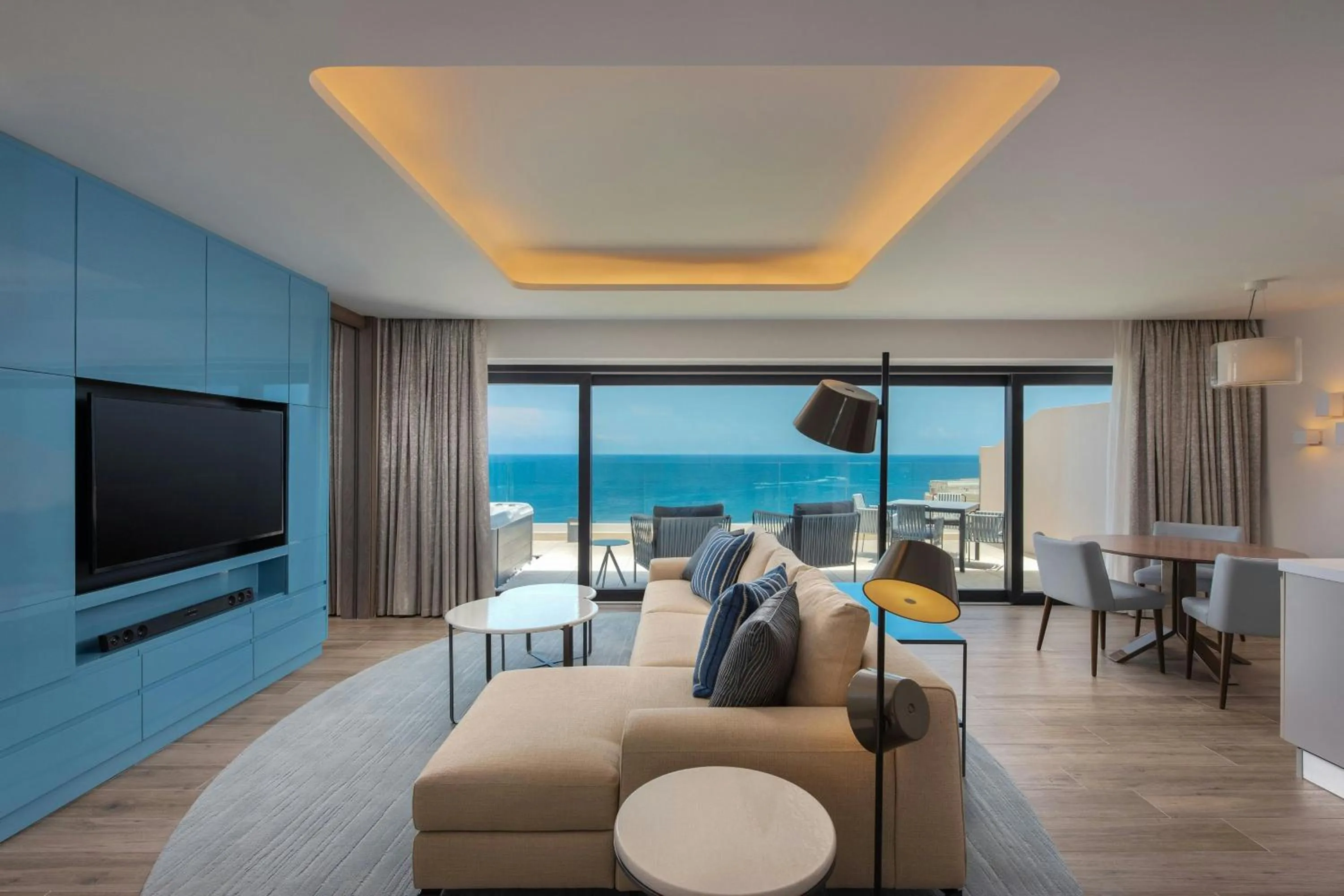 Living room in The Westin Dragonara Resort, Malta