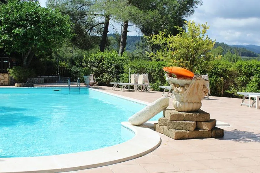 Swimming pool in Agriturismo Fara del Falco