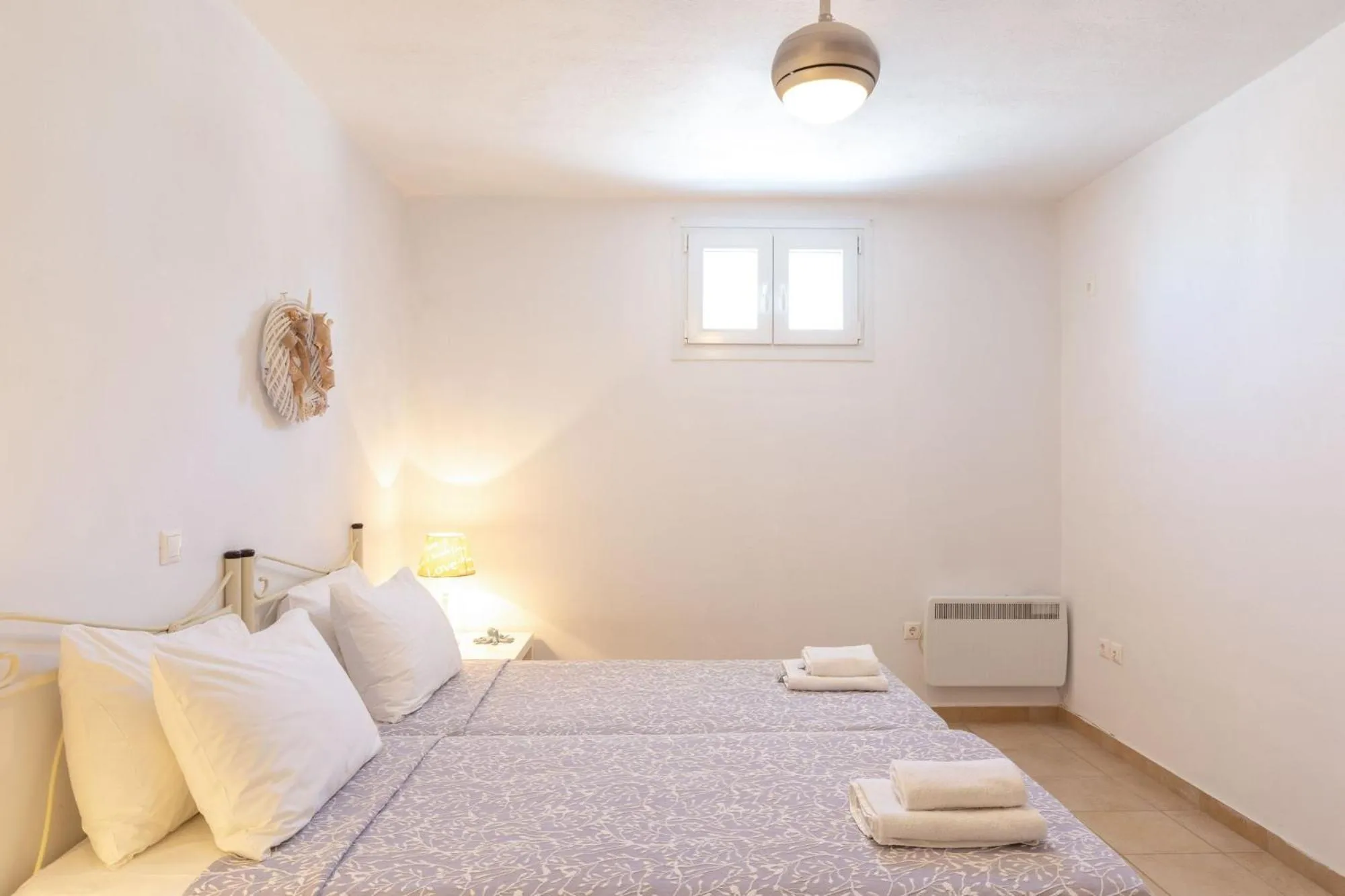 Bedroom, Bed in Sea Wind Villas and Suites