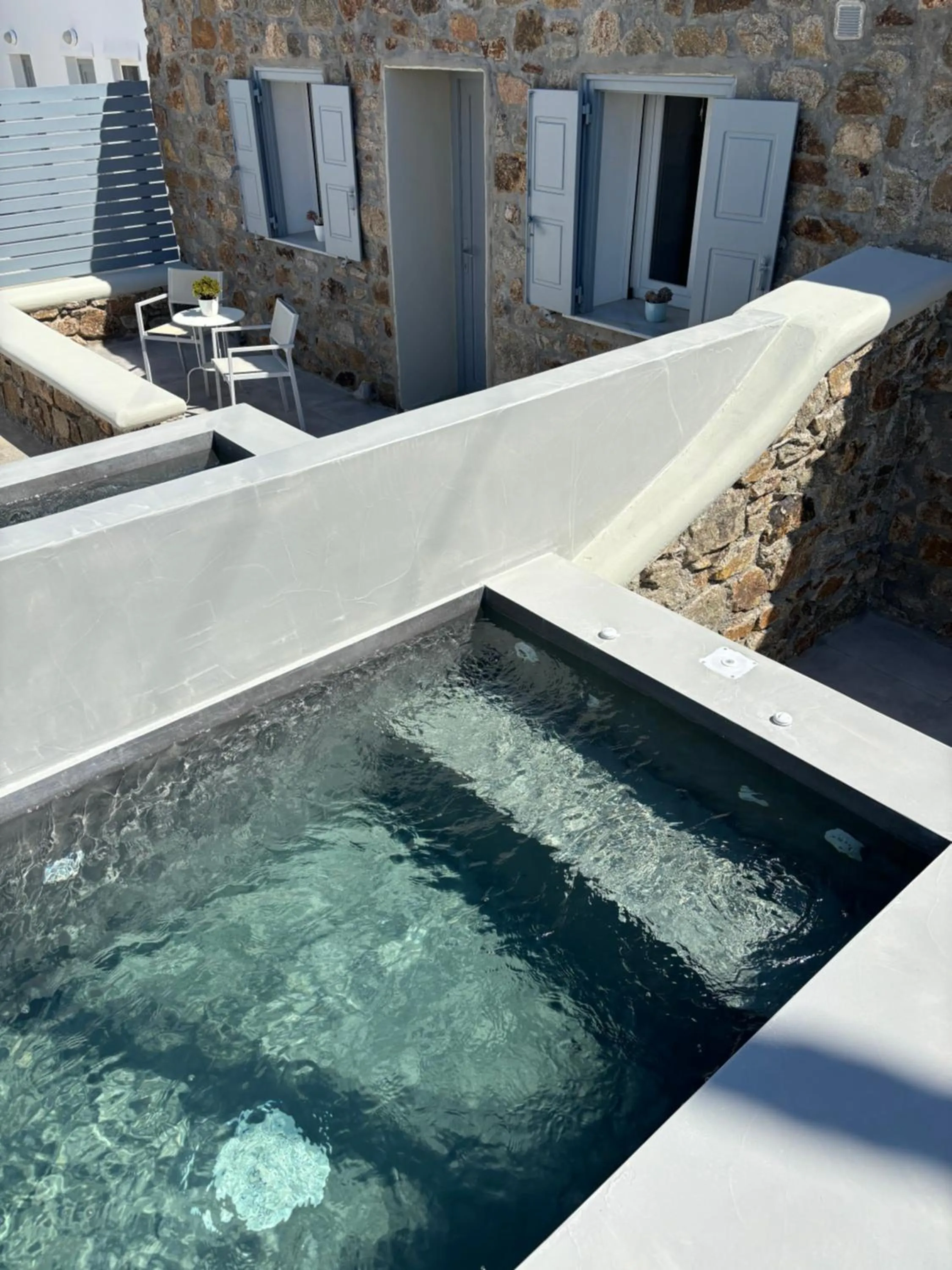 Hot Tub in Sea Wind Villas and Suites