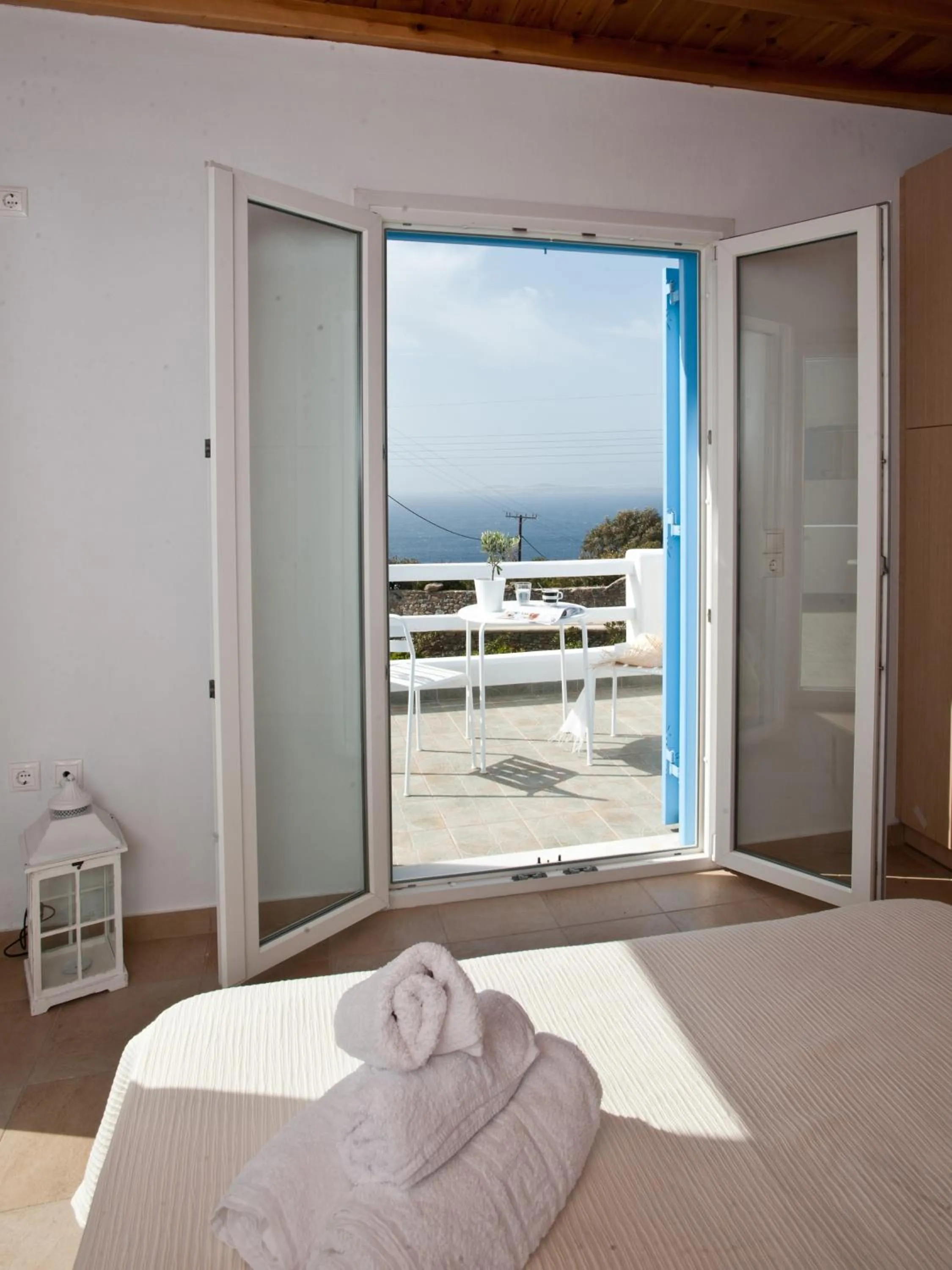 View (from property/room), Bed in Sea Wind Villas and Suites