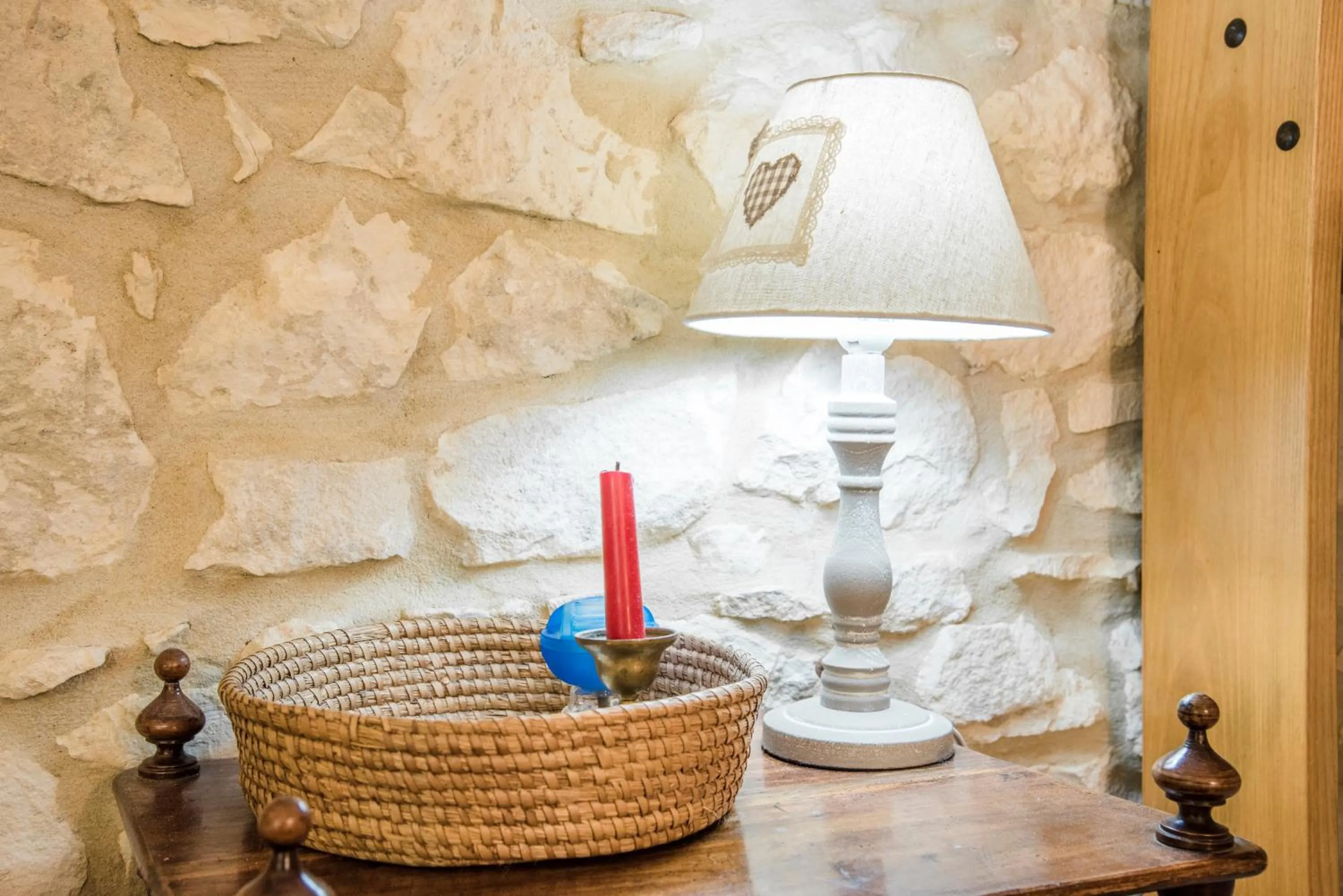 Decorative detail in Relais des Roches