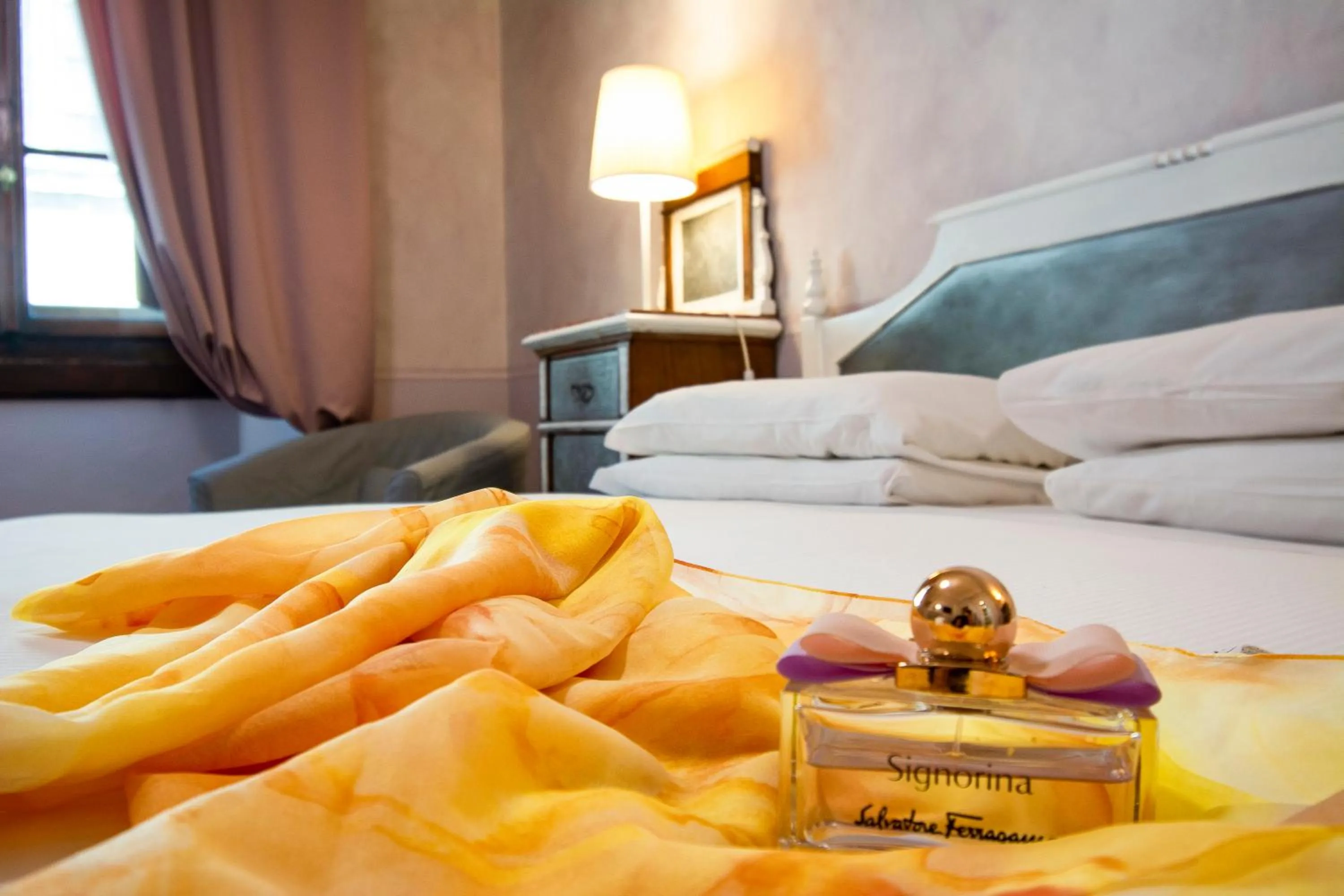 Bedroom, Bed in N4U Guest House Florence