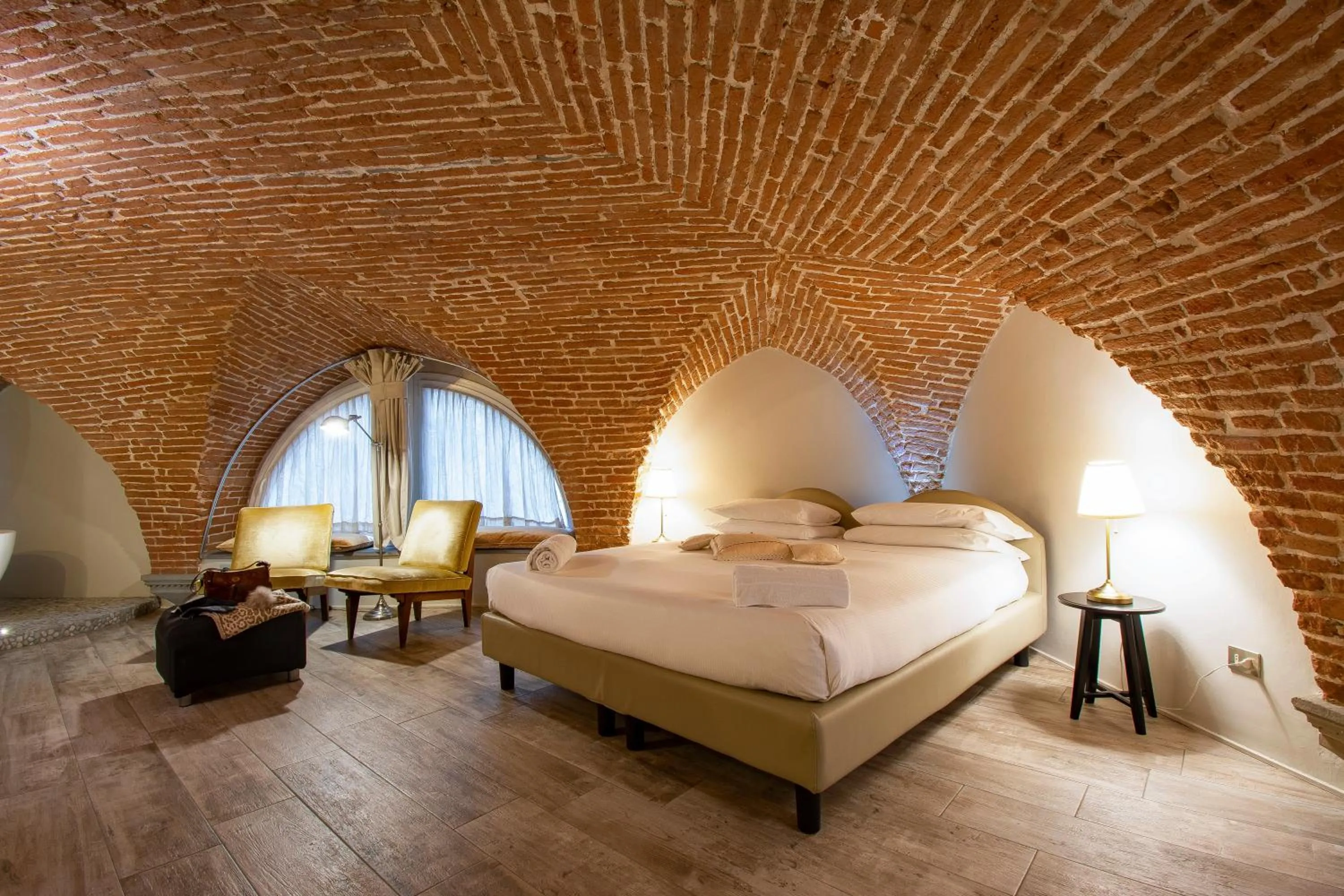 Bed in N4U Guest House Florence