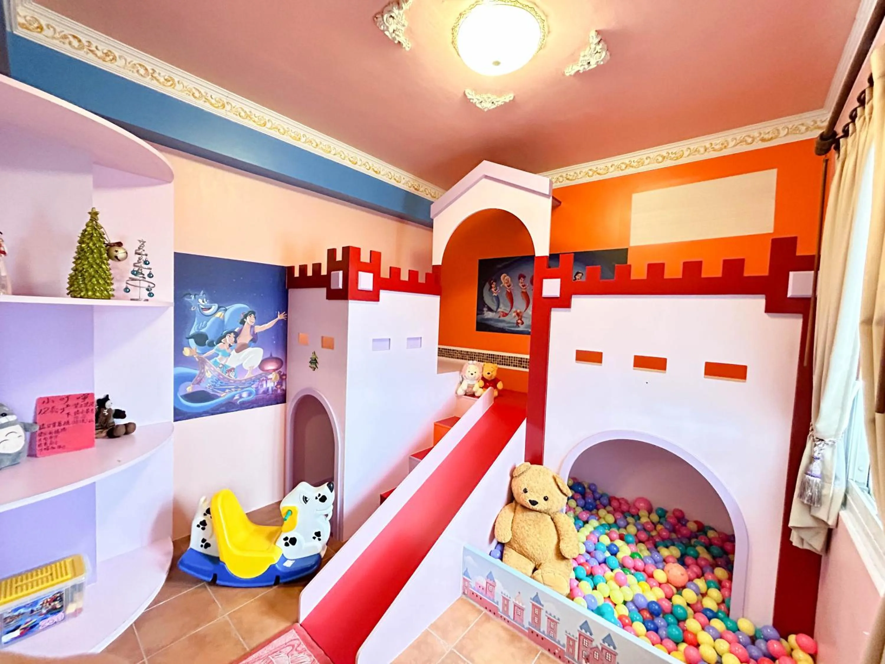 Photo of the whole room, Bed in Sweetheart Homestay