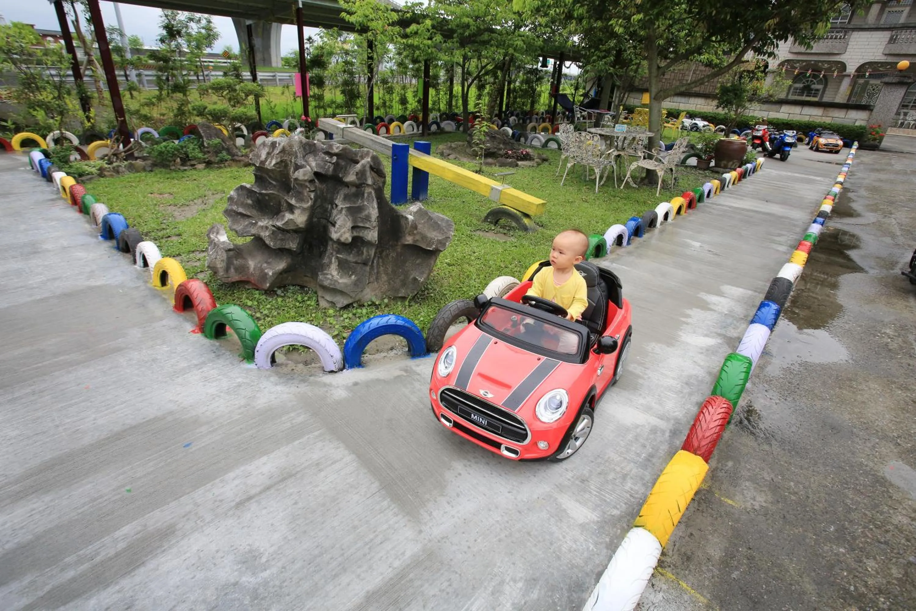 Children play ground in Sweetheart Homestay