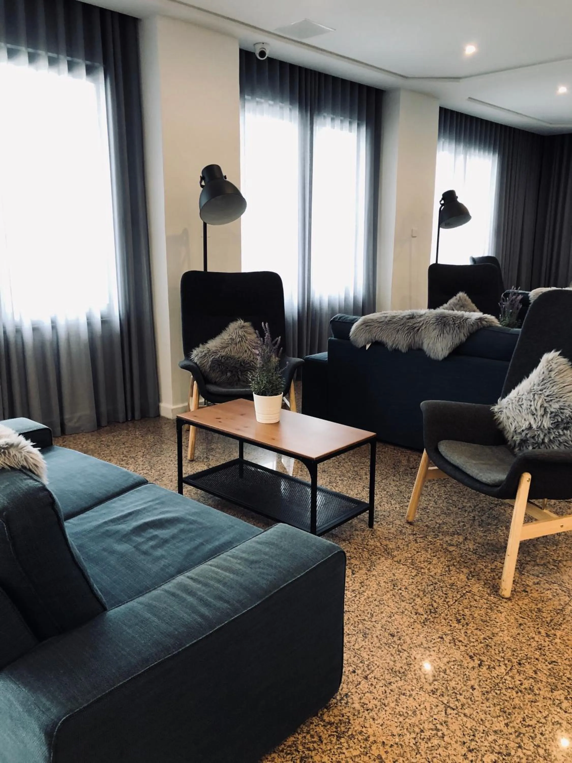 Seating area in Plaza Regency Hotels