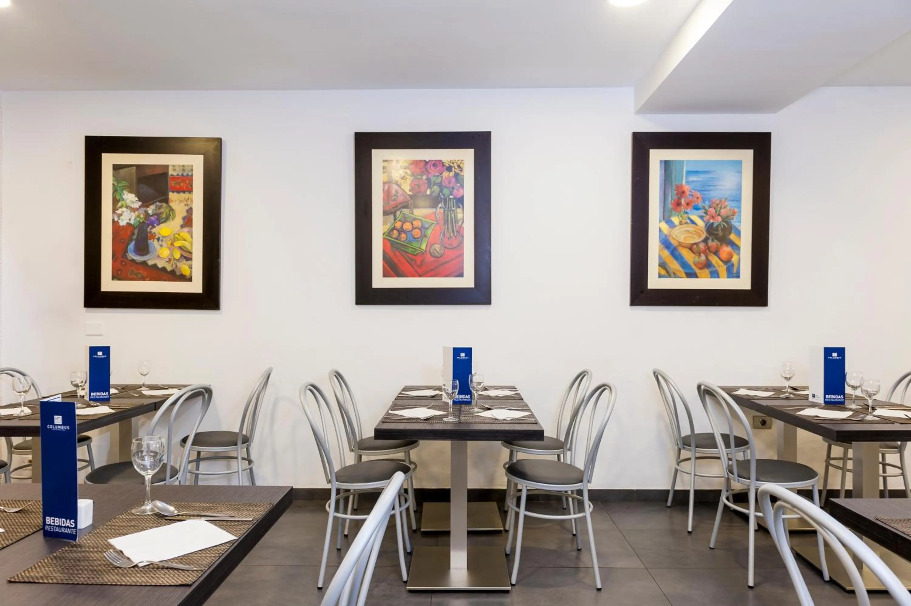 Restaurant/places to eat in Kn Aparthotel Columbus