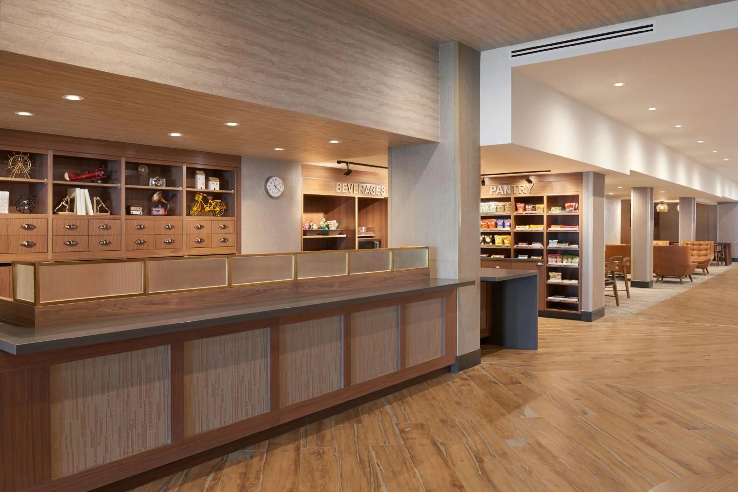 Lobby or reception in Four Points by Sheraton Point Edward Sarnia