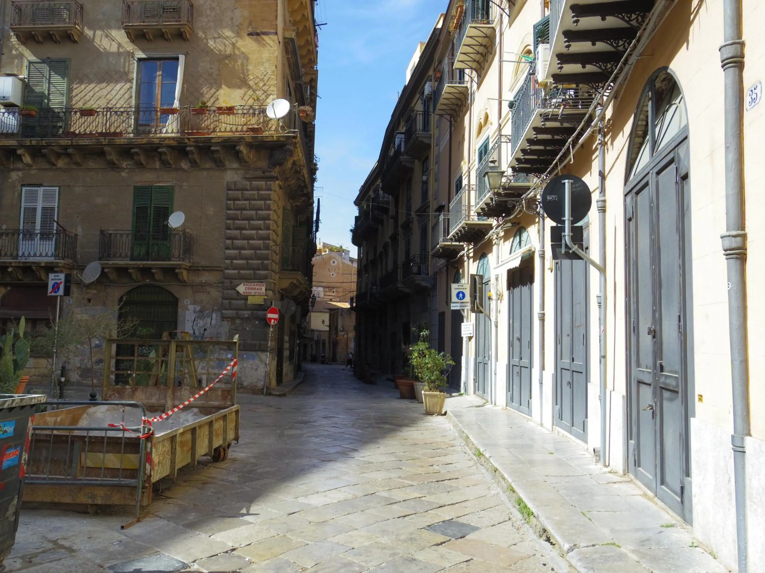 Property building in Home Maletto