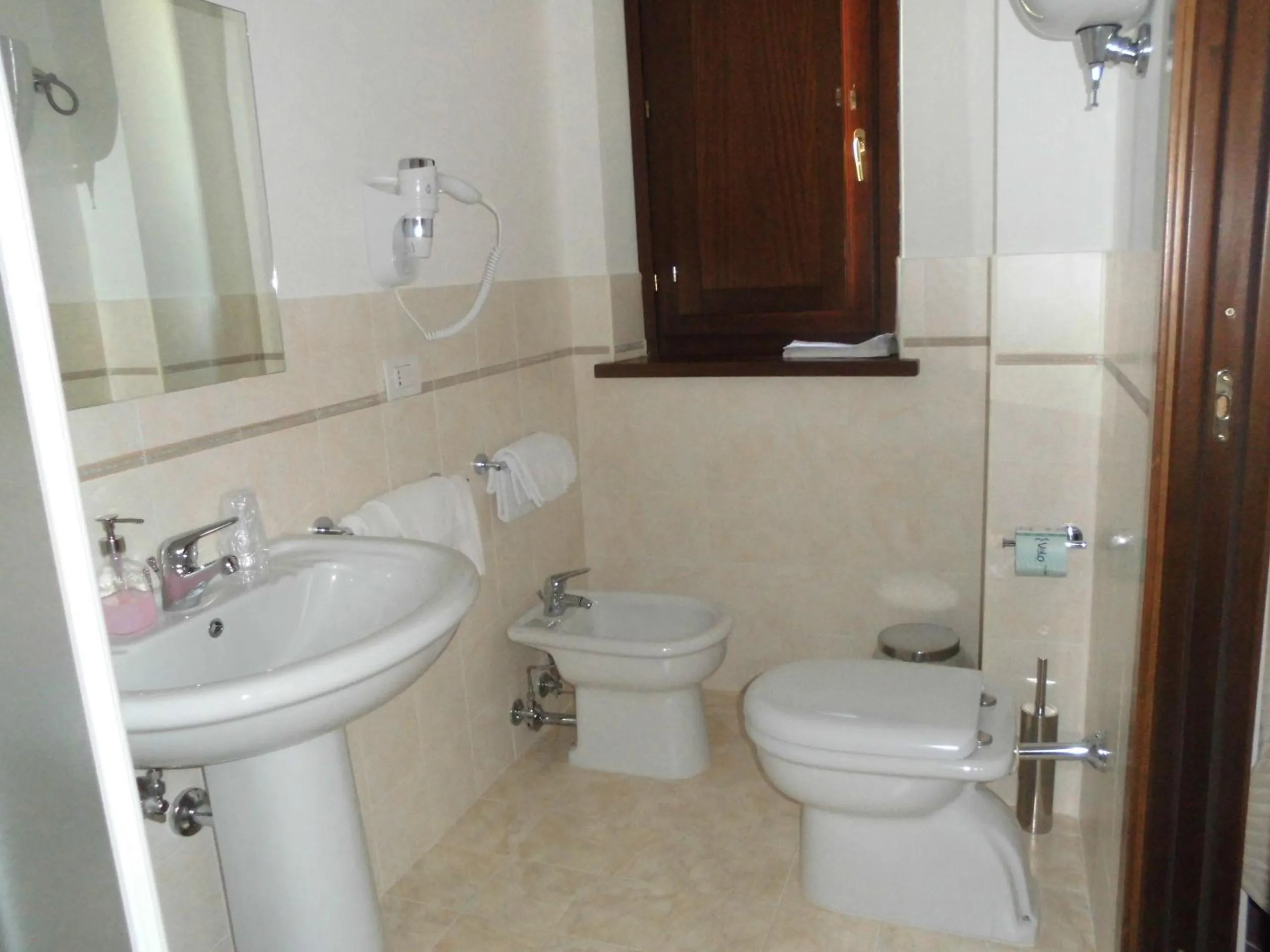 Bathroom in Assisium Agriturismo