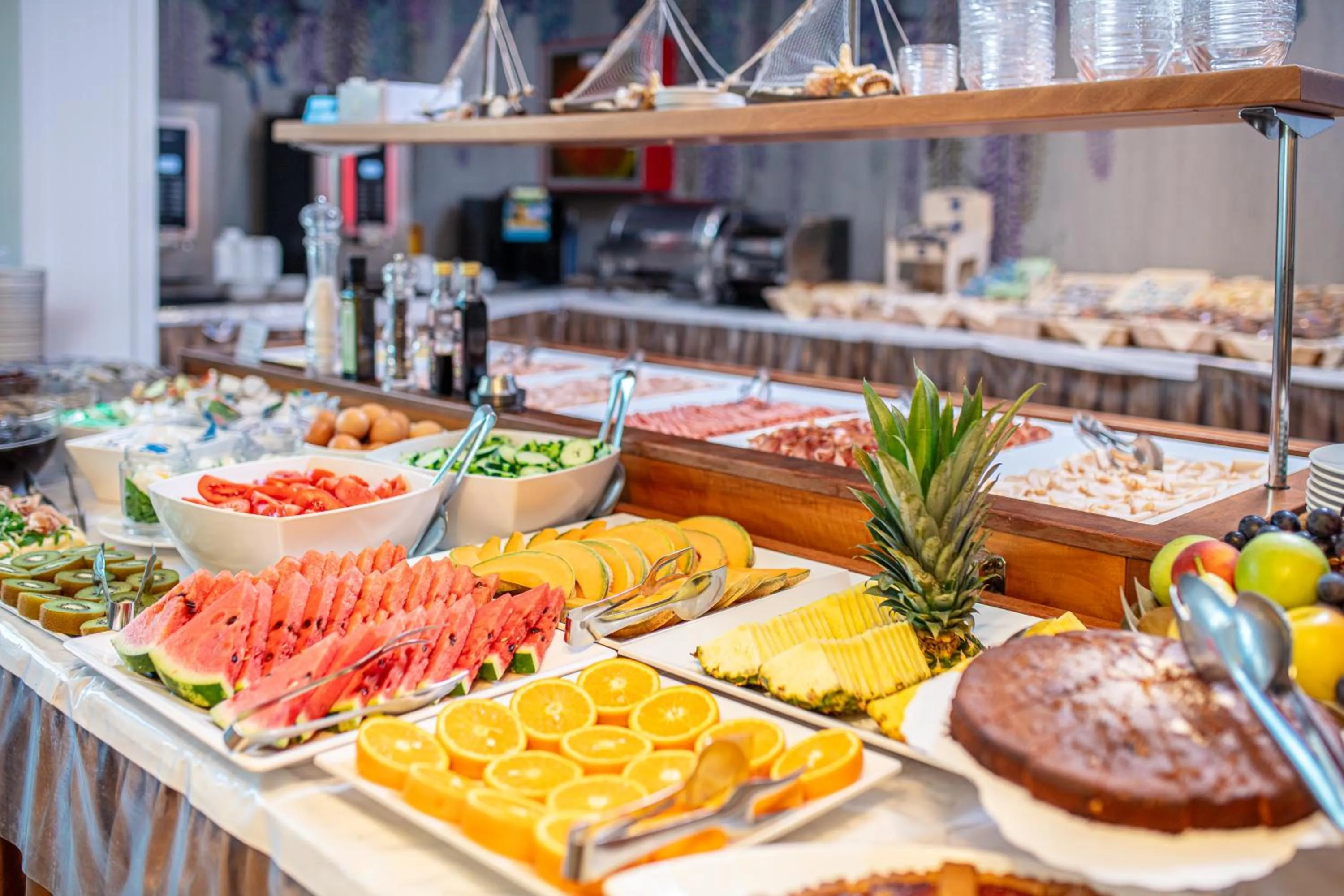 Breakfast in Hotel Danieli