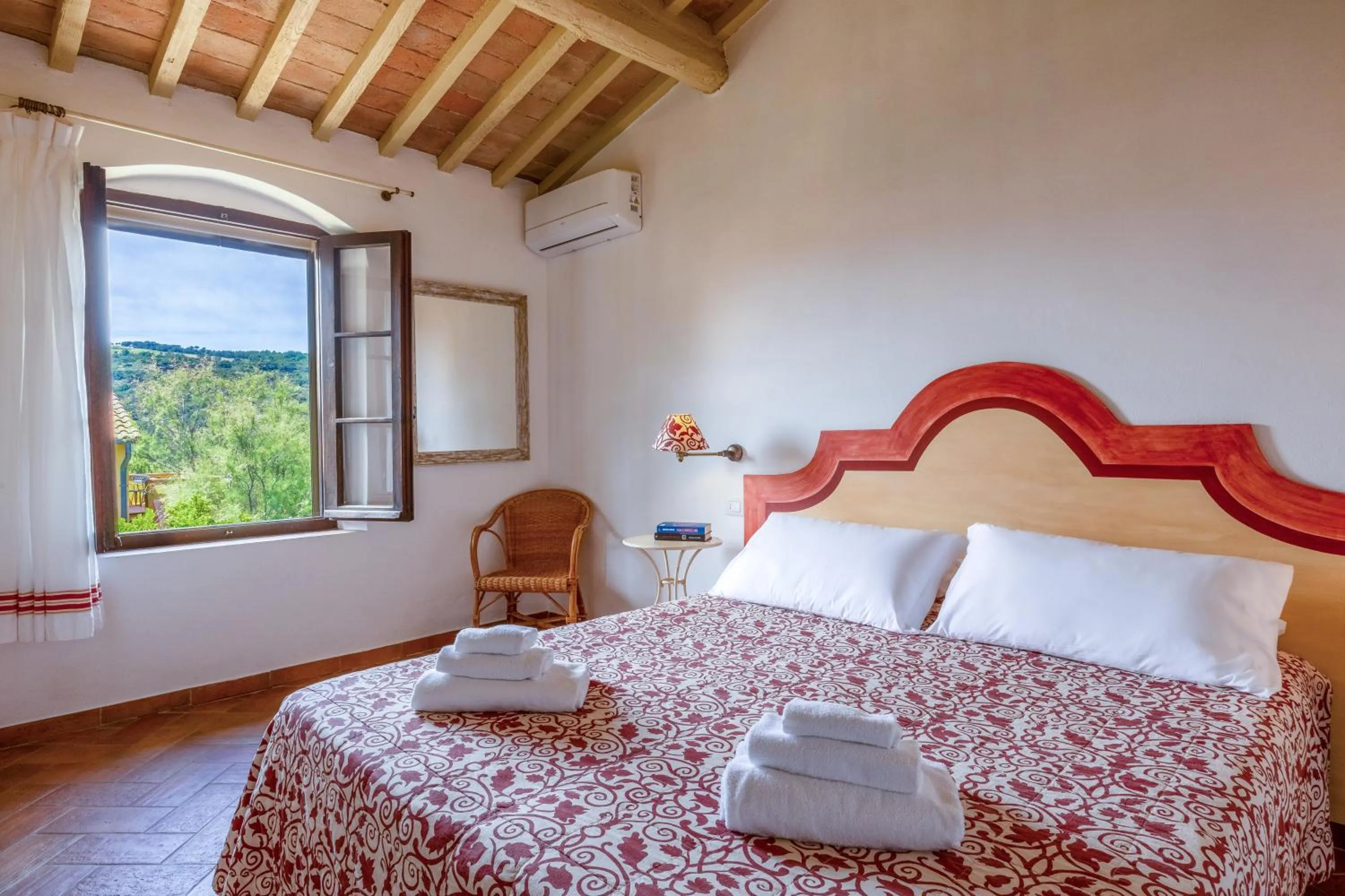 Bed in Tenuta Delle Ripalte