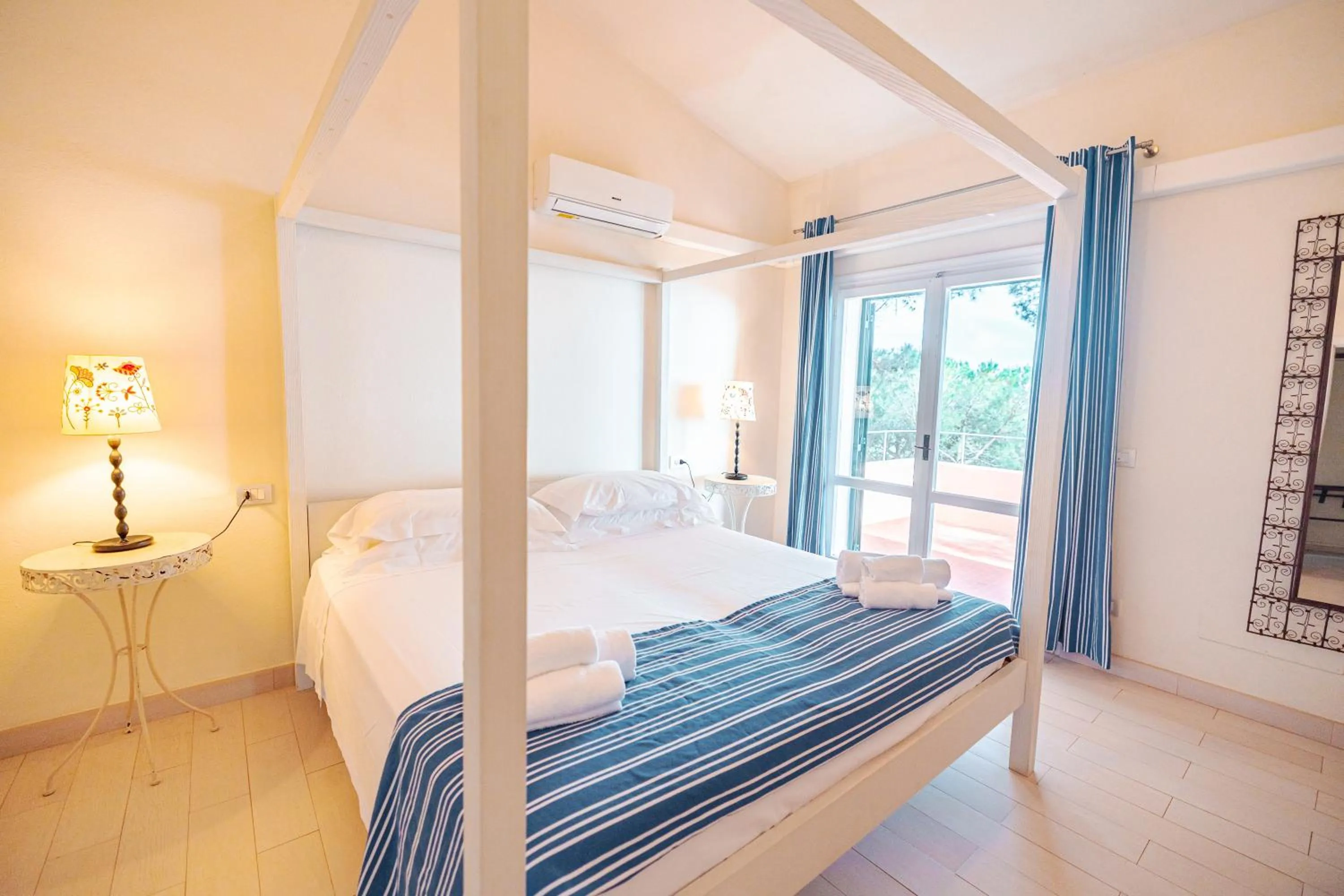 Bed in Tenuta Delle Ripalte