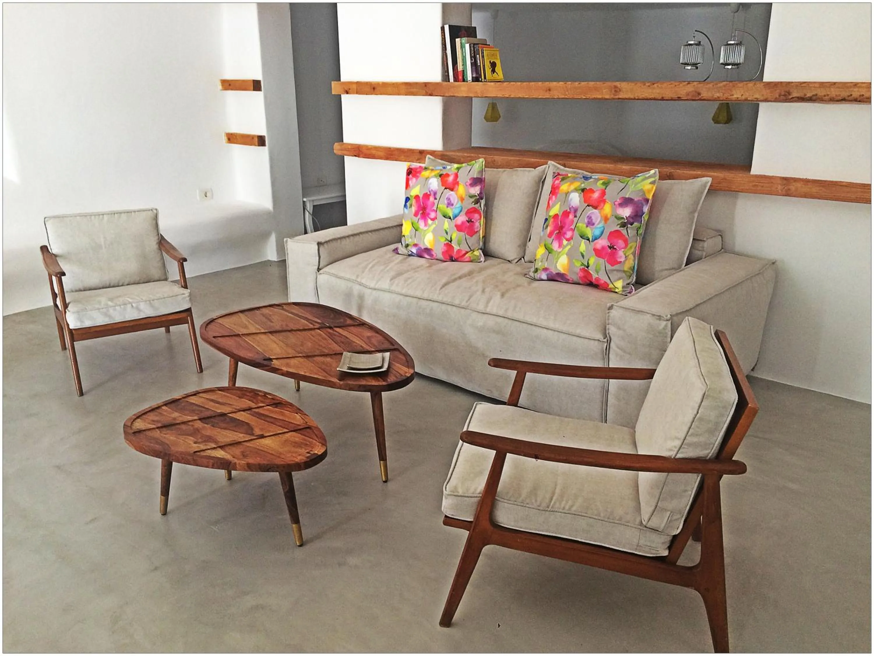 Seating area in Ayoba Santorini