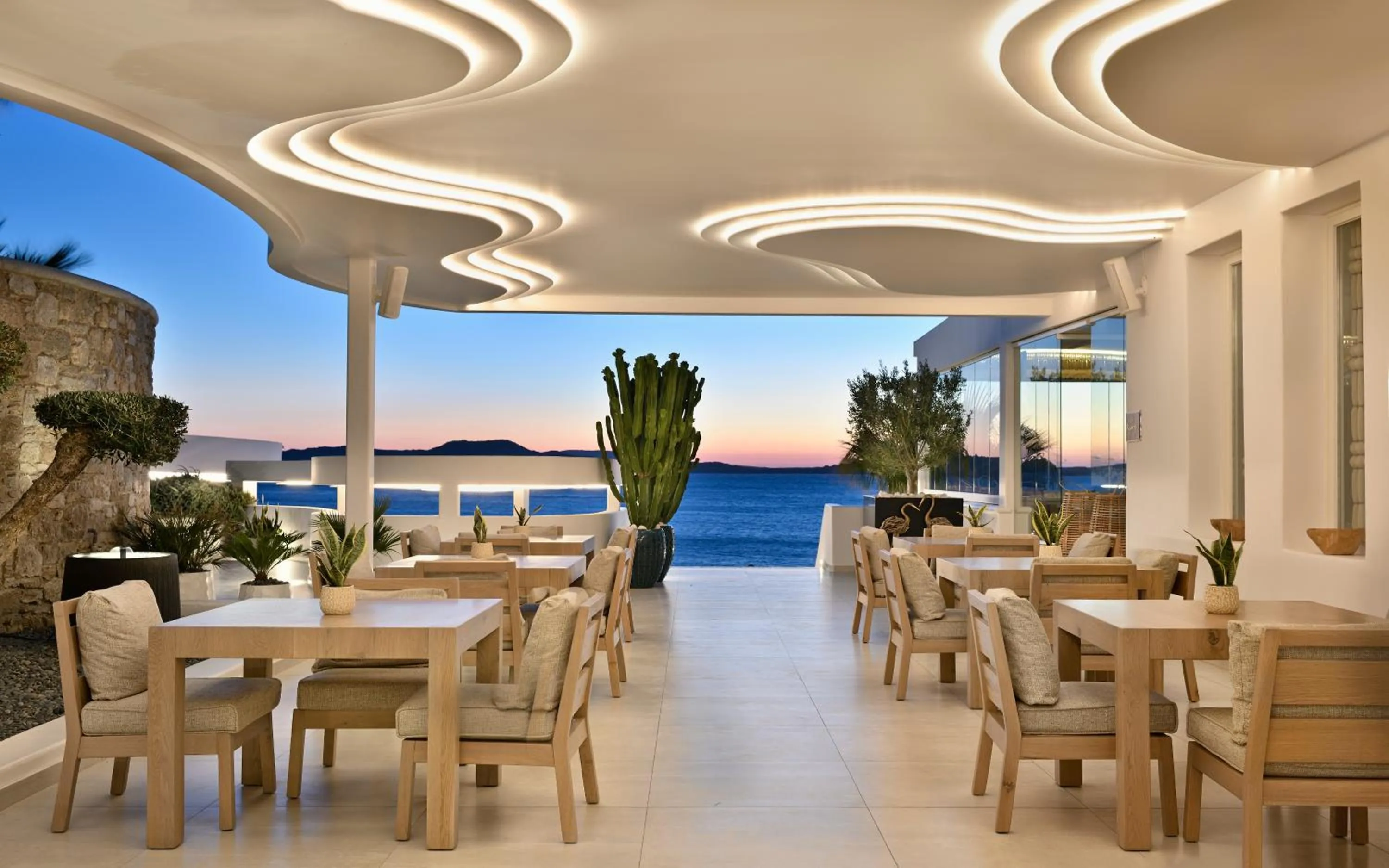Restaurant/places to eat in Anax Resort and Spa