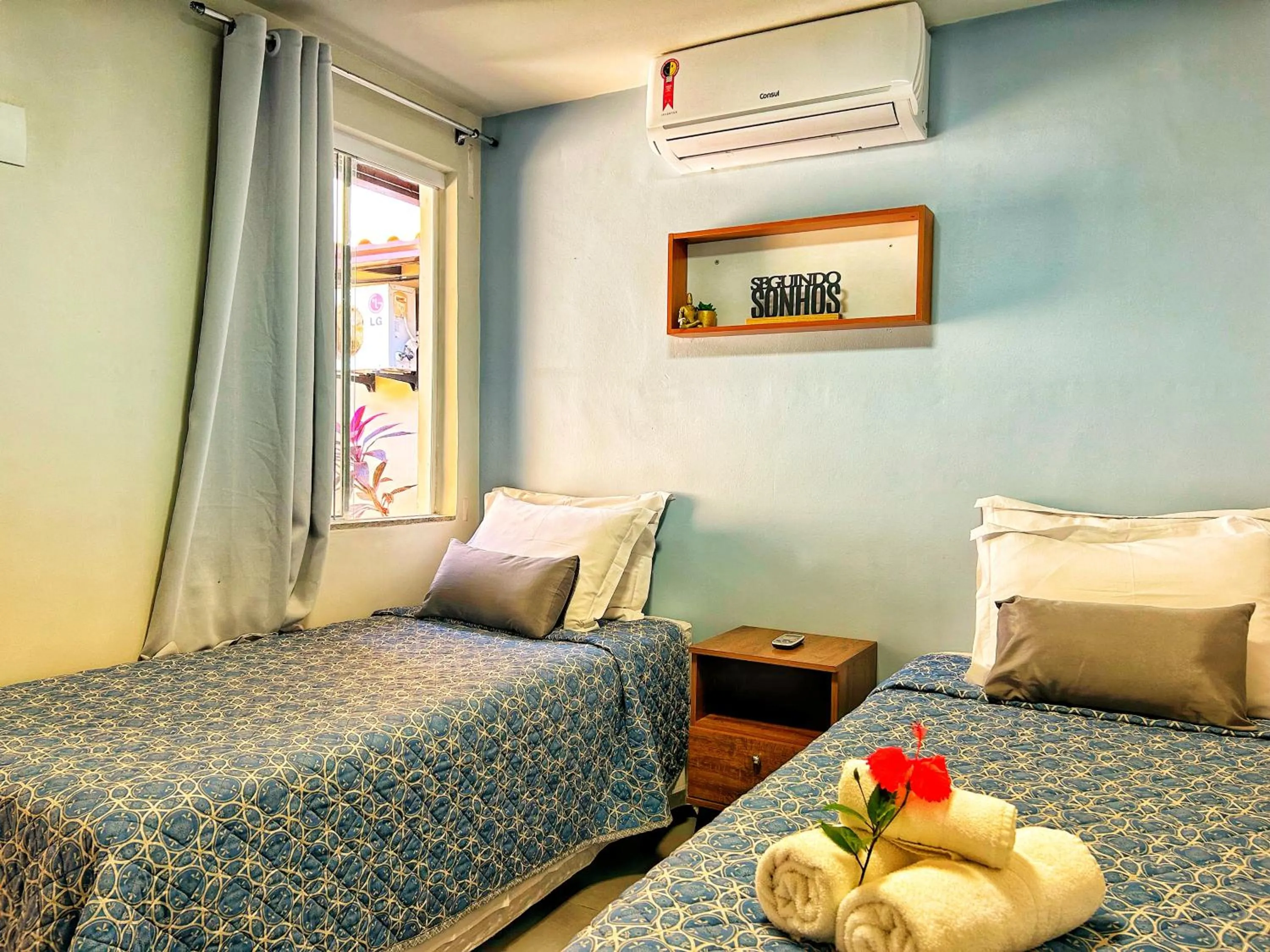 Photo of the whole room, Bed in Pousada CafeMar Búzios