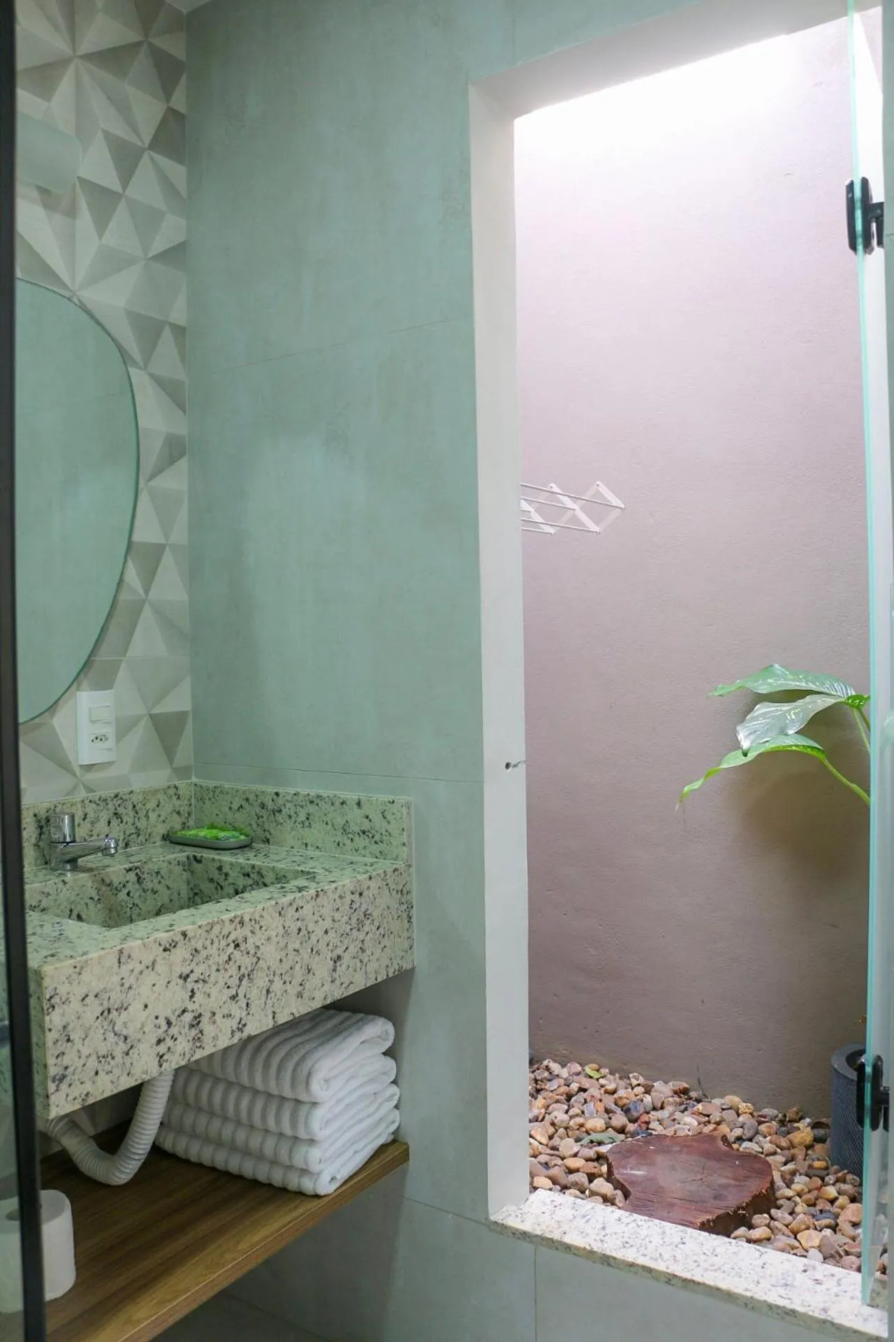 Bathroom in Pousada CafeMar Búzios