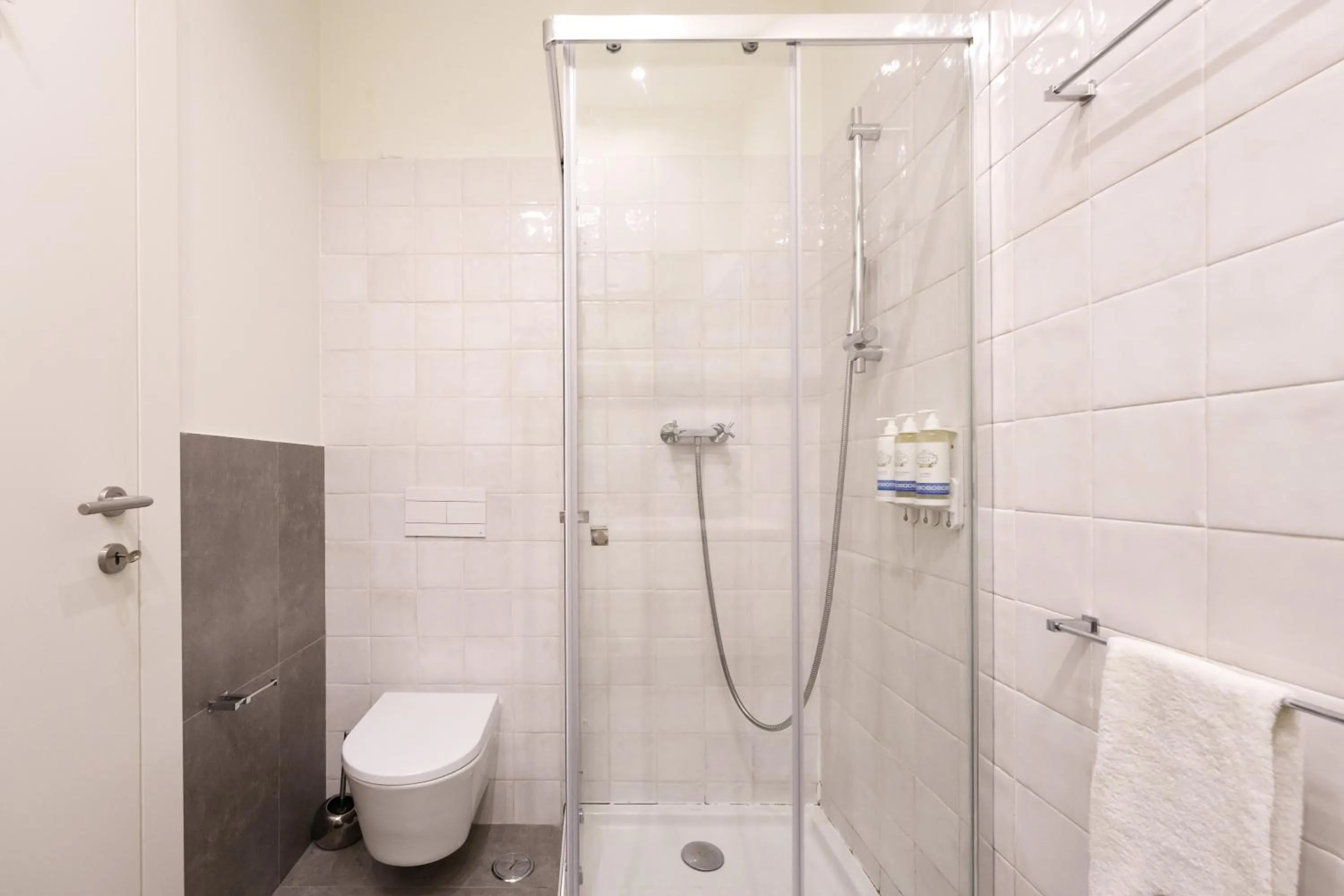 Bathroom in Eighteen21 Houses - Quinta Velha